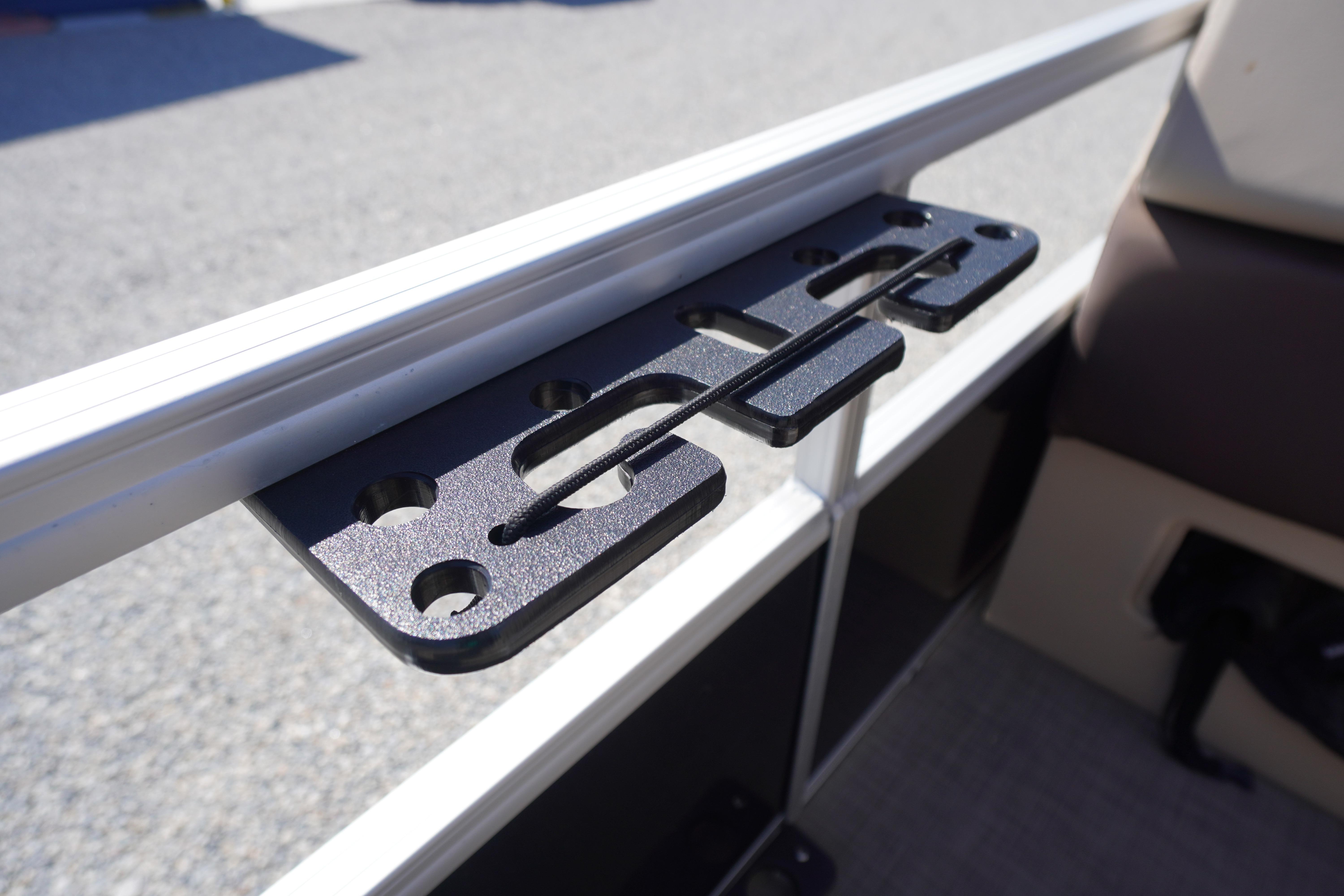 2019 SUNTRACKER Fishin' Barge 22 DLX boat accessory detail, featuring a mounted bracket.