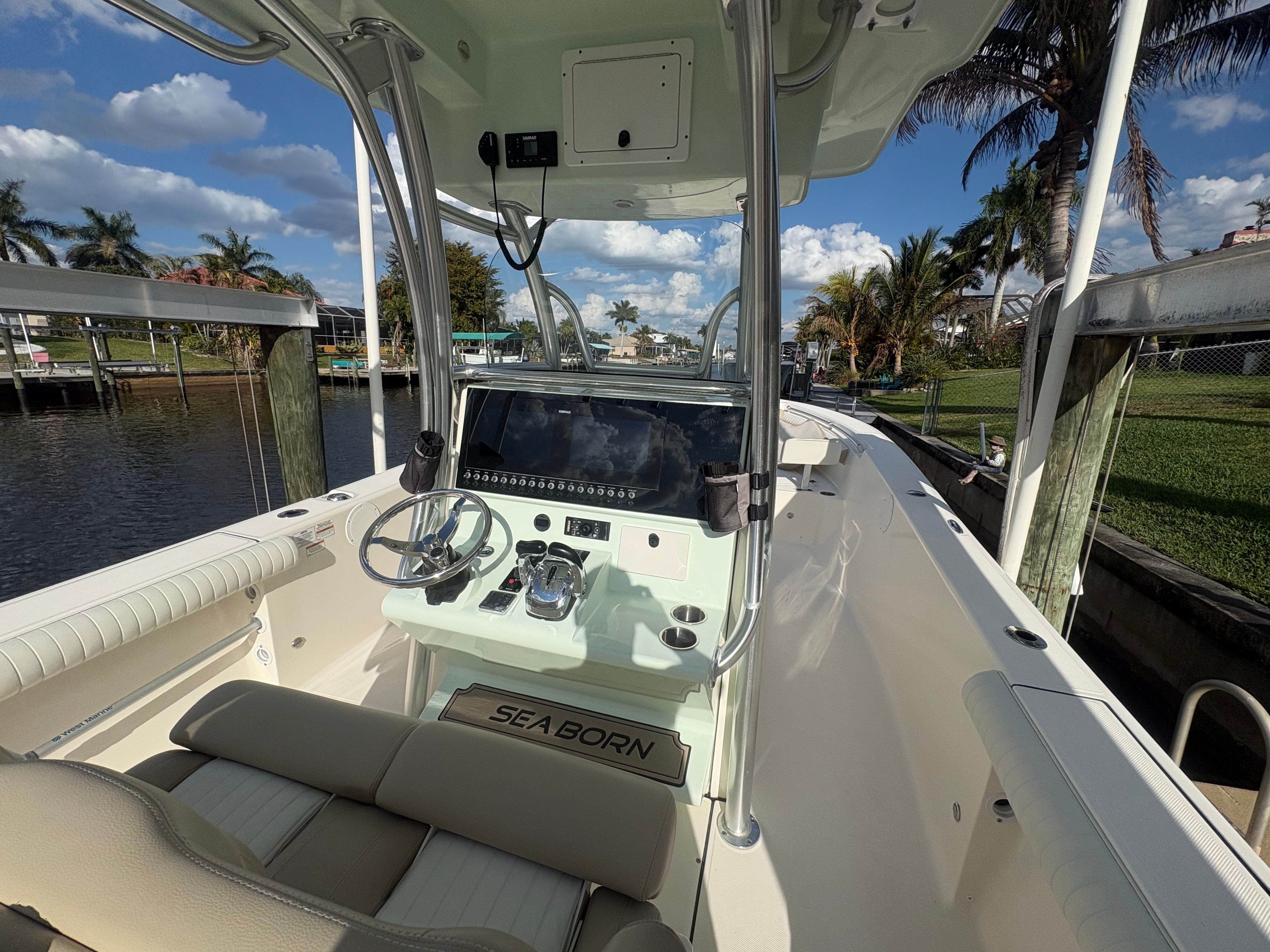 2021 Sea Born LX26 Center Console - 3