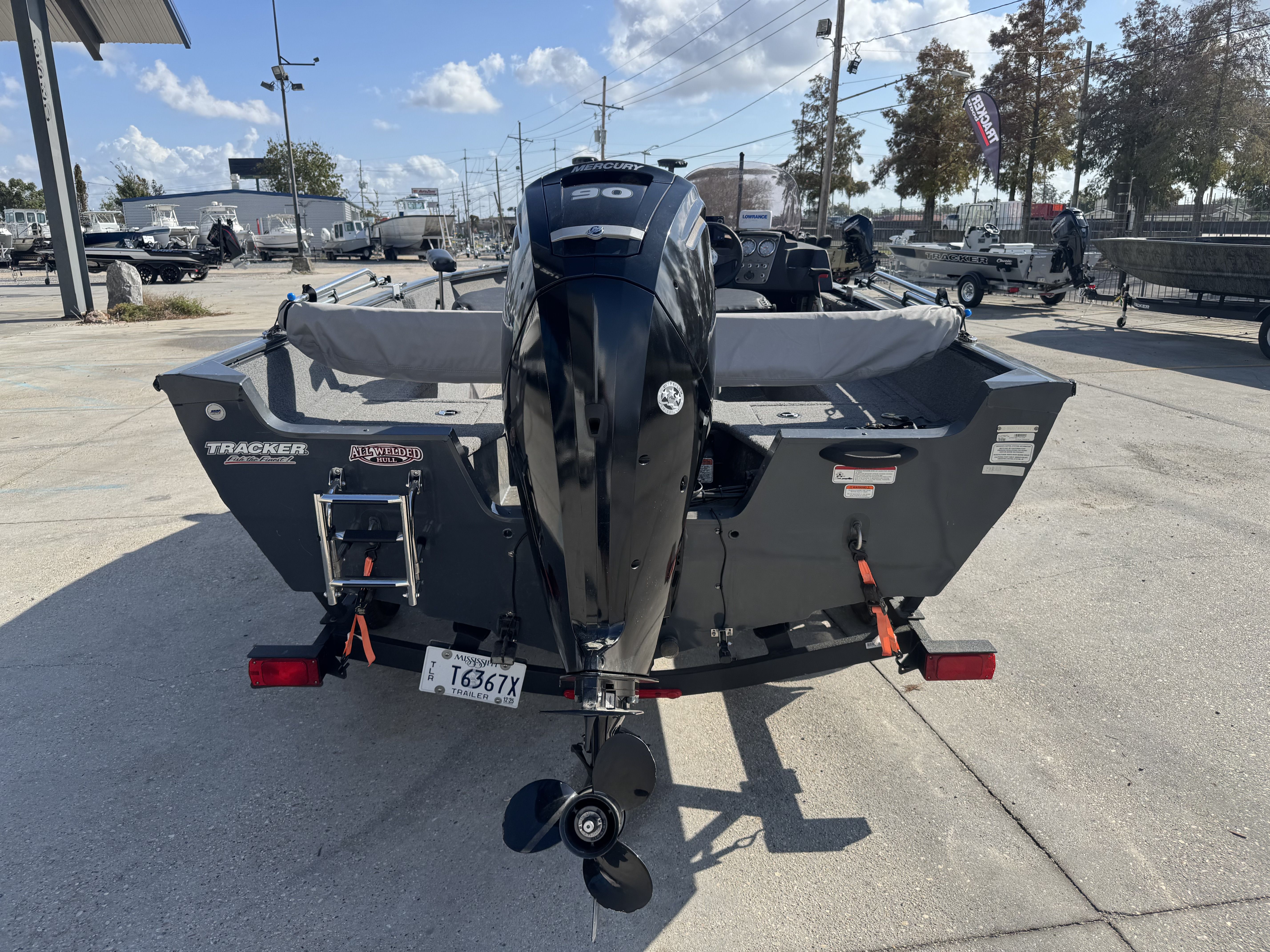 2021 Tracker Pro Guide V-16 SC - 12