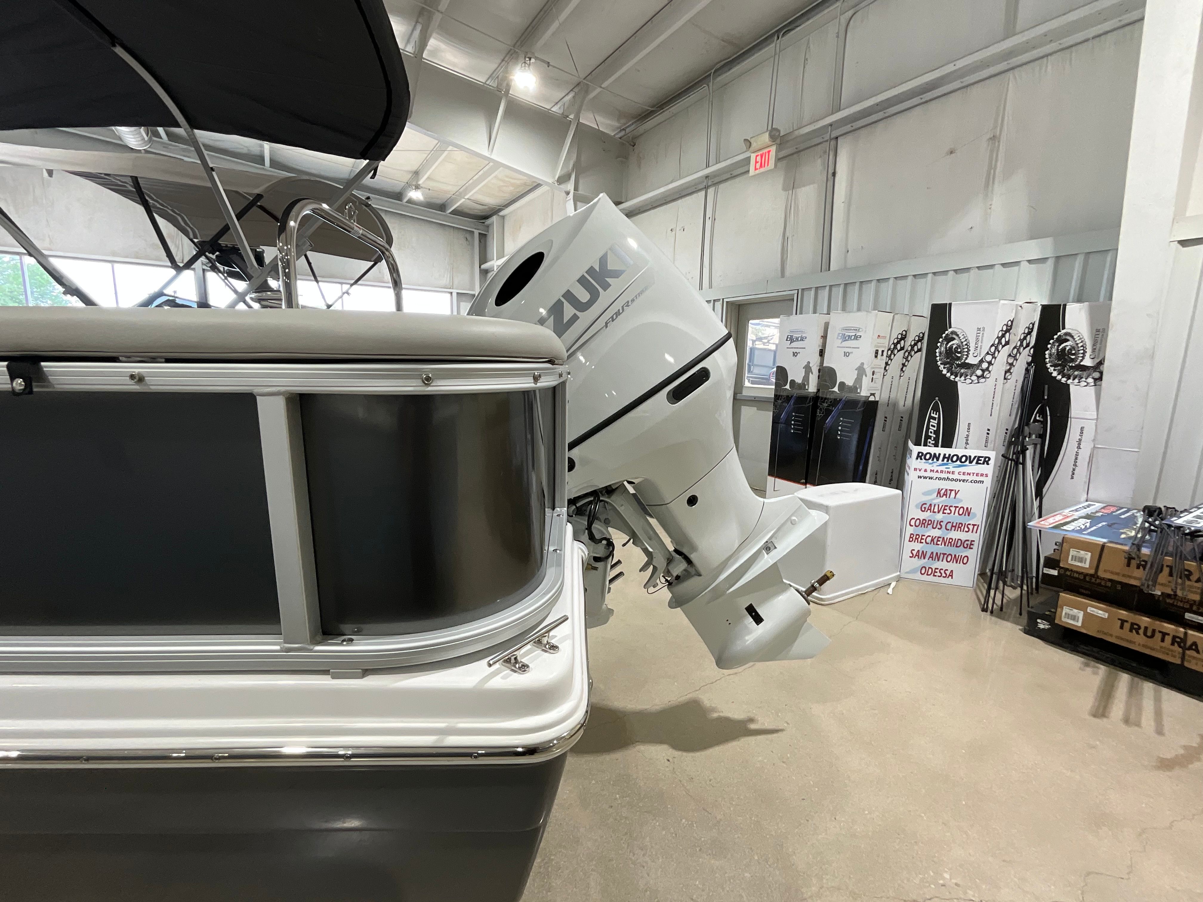 2026 Hurricane Fundeck - 7