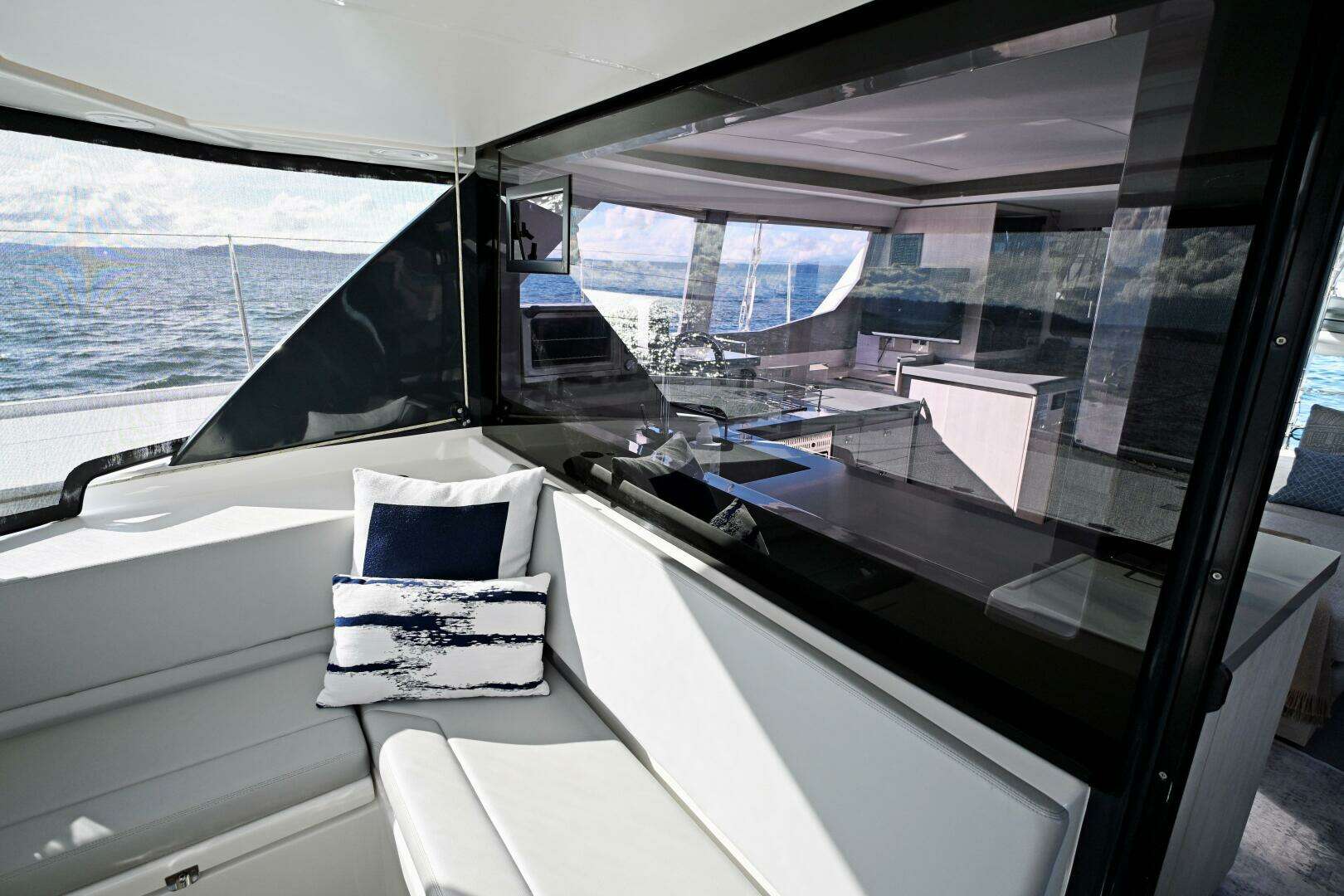 2020 Leopard 45 - Image 58
