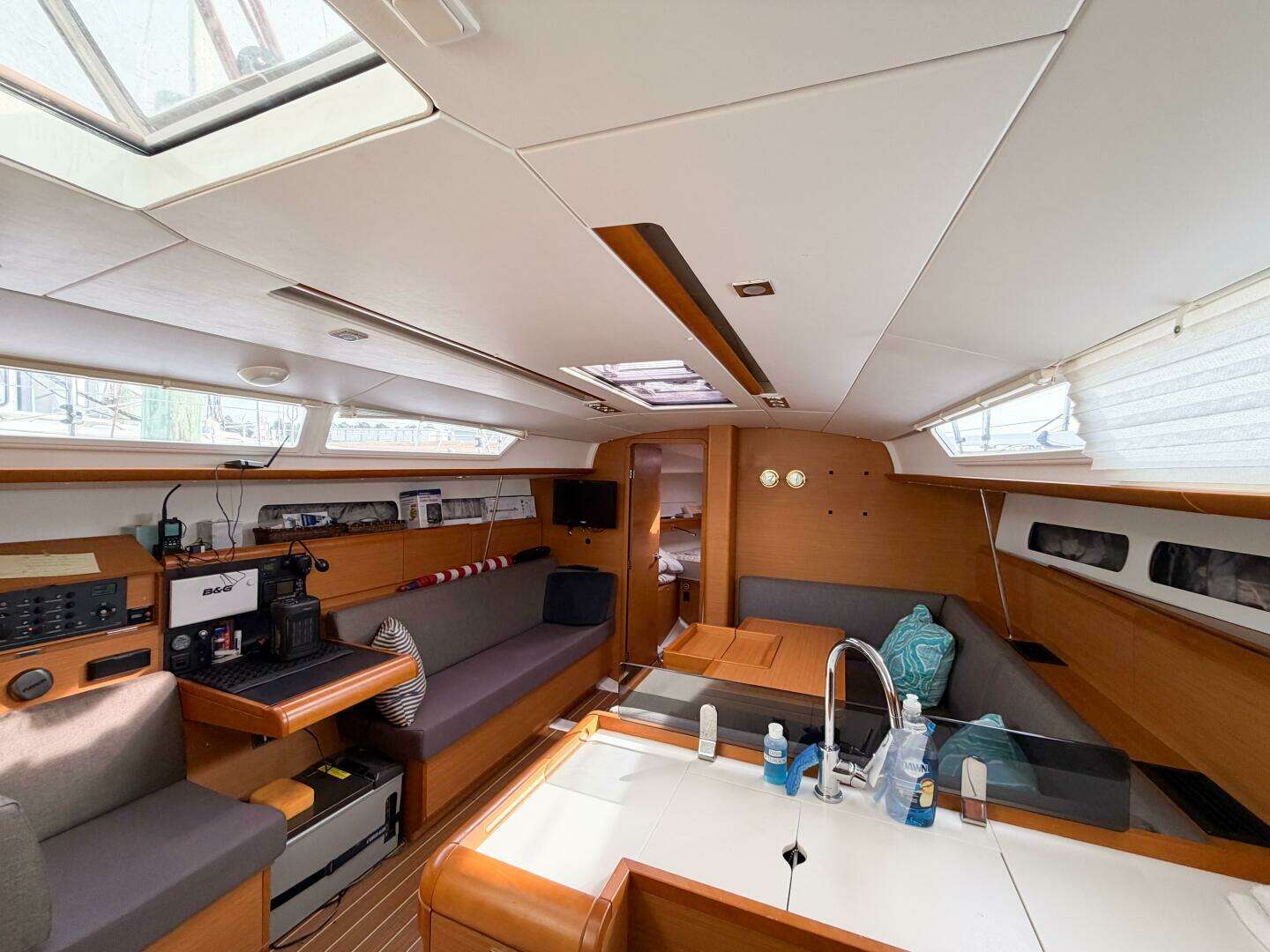 2013 Jeanneau Sun Odyssey 409 - Image 45