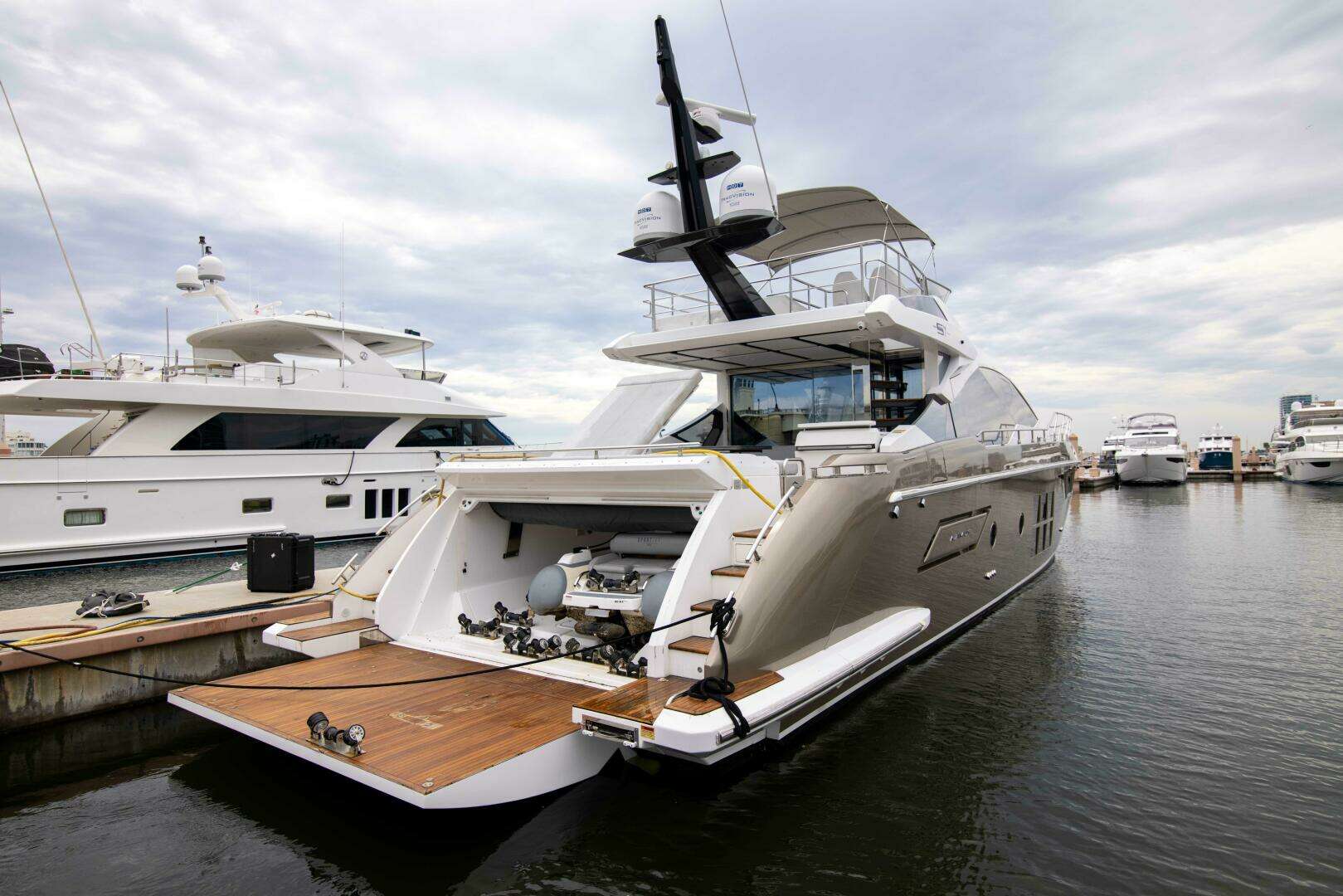 2019 Azimut S7 - Image 64
