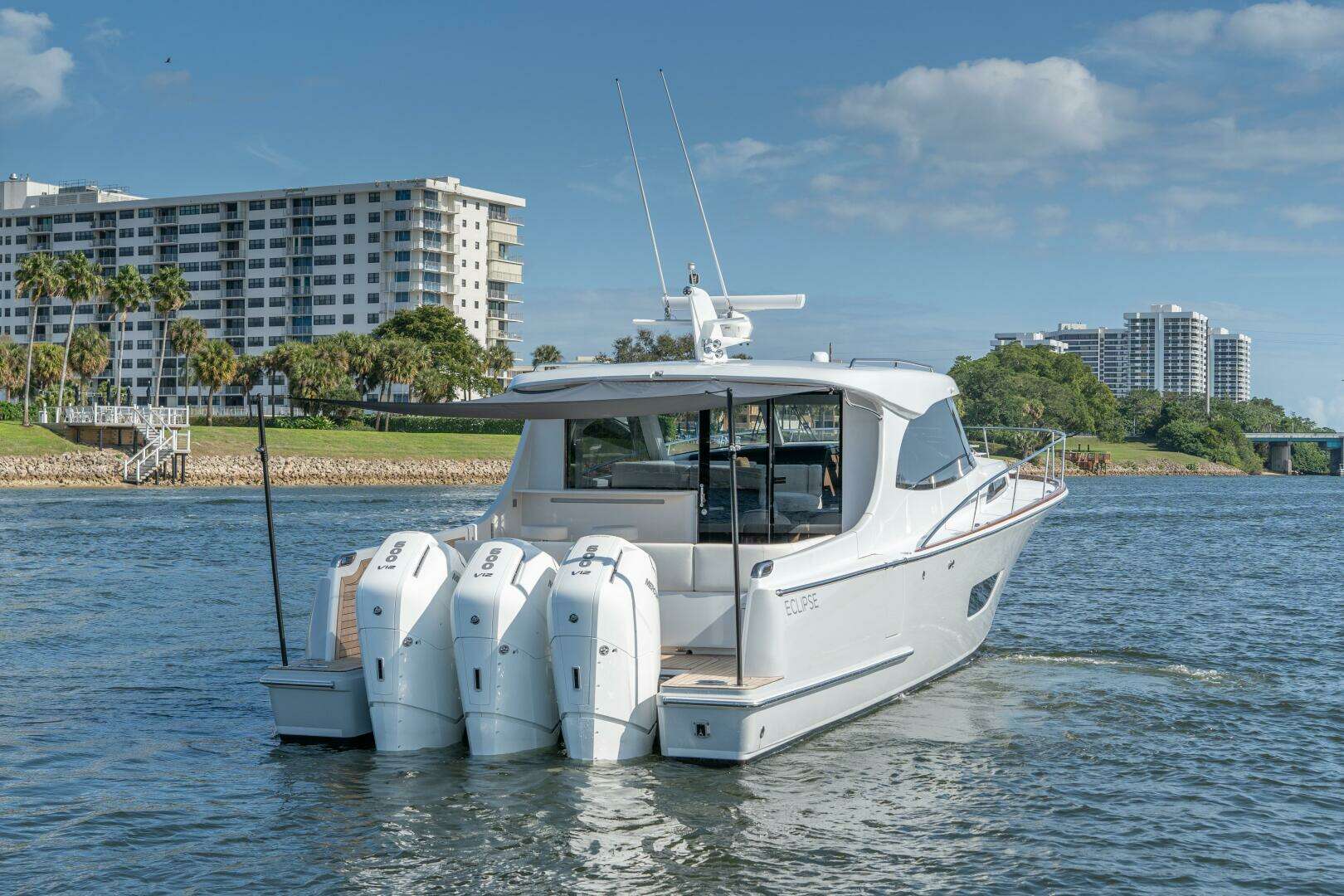 2025 ECLIPSE 505 Shadow - Image 4