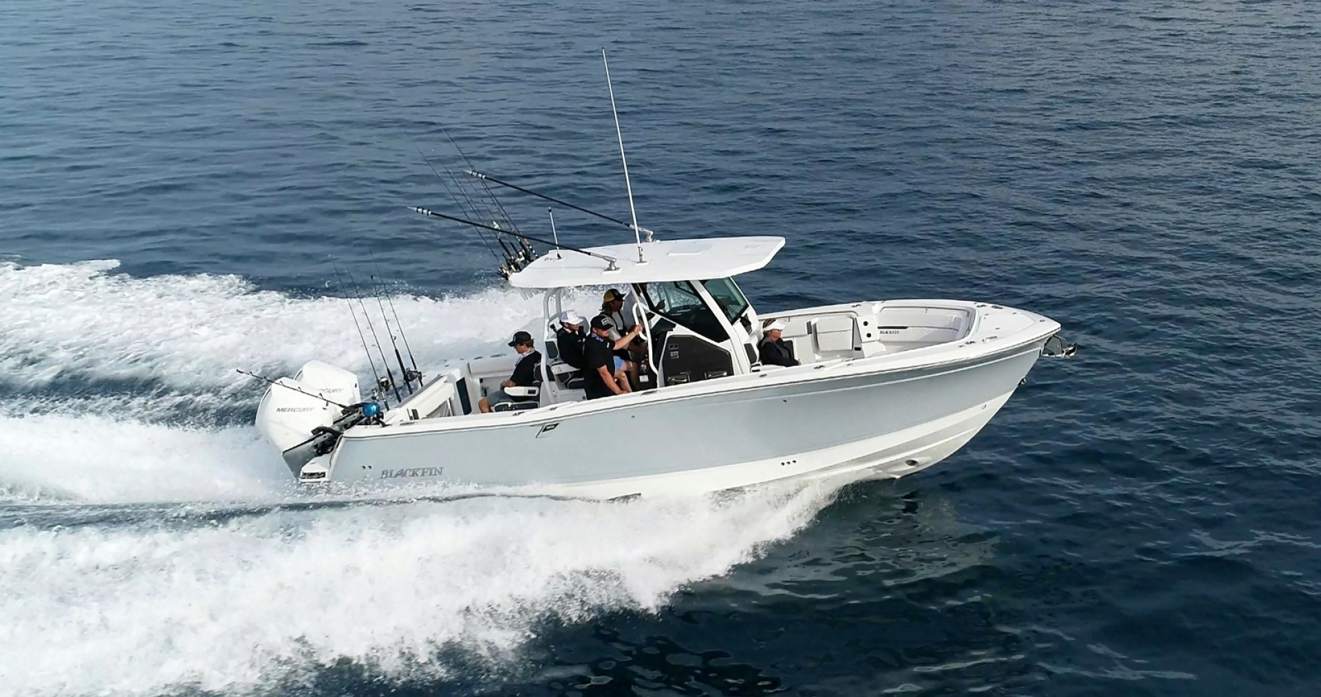2027 Blackfin 302 CC - Image 7