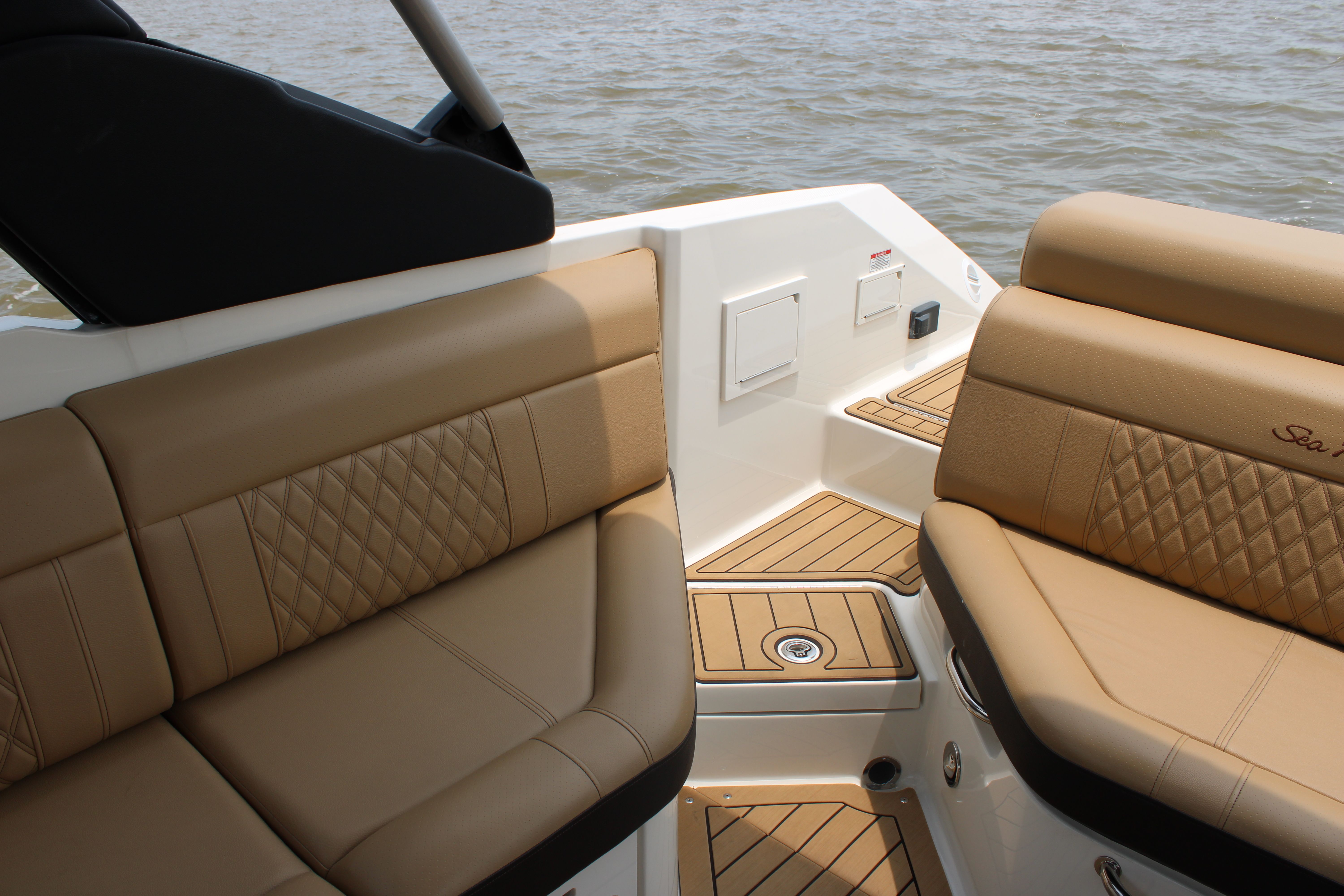 2020 Sea Ray SLX 280 - 16