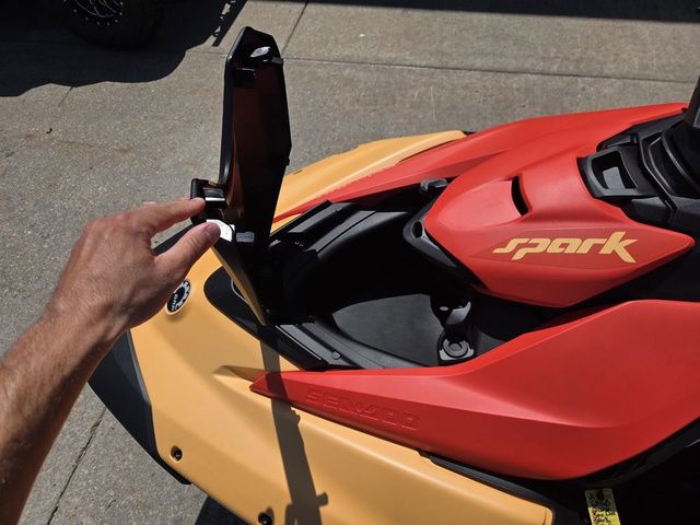 2026 Sea-Doo Spark - 19