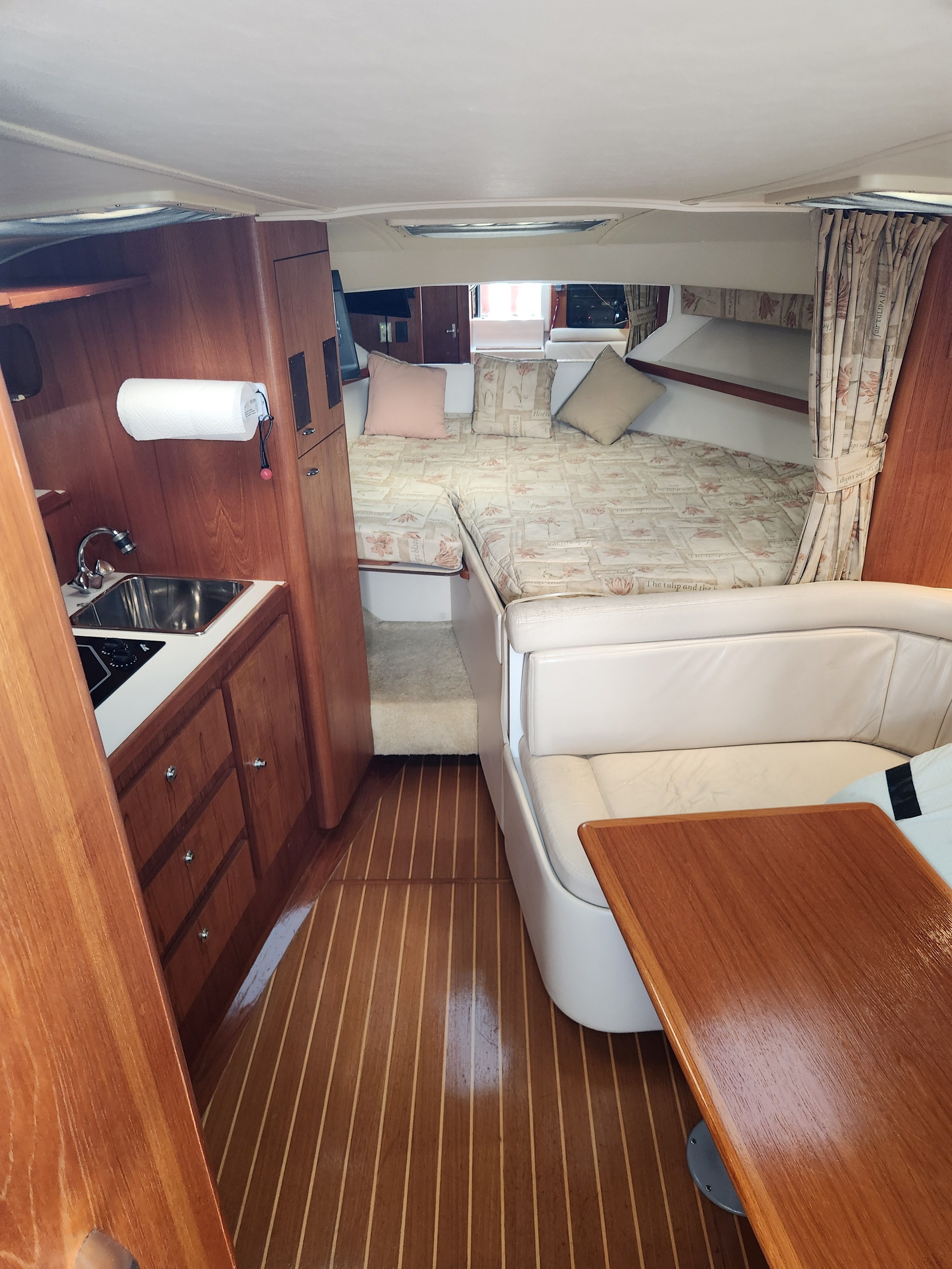 2000 Tiara Yachts 3100 Open - 5