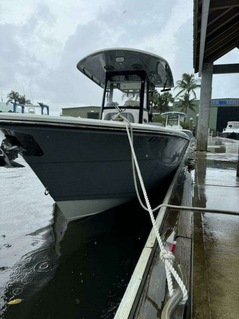 2024 Cobia 240 CC - Image 24