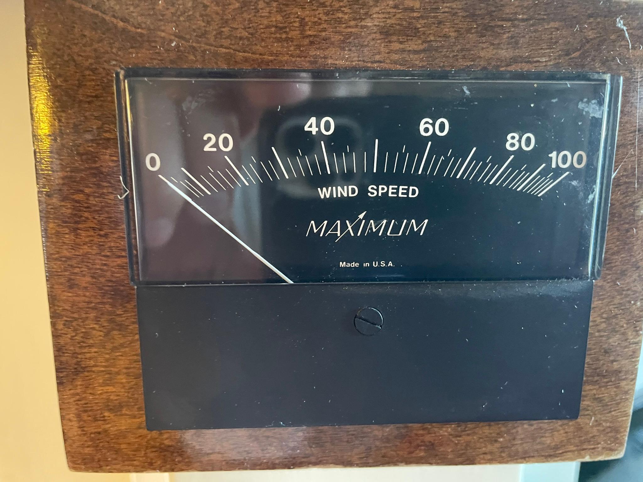 Wind speed gauge on 1940 Historic Tacoma Boat Co Cruiser, displaying "Maximum" reading.