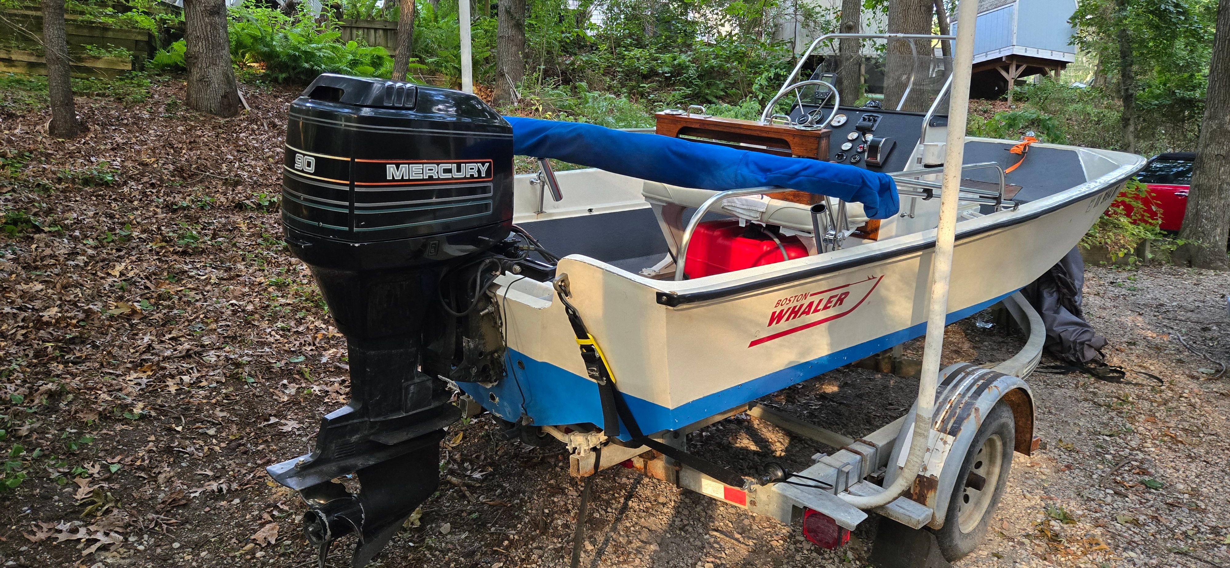1981 Boston Whaler Montauk - 3