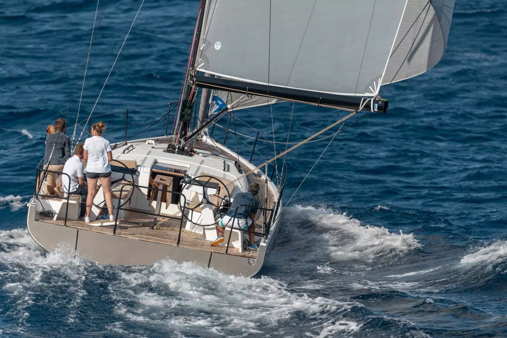 2026 Beneteau First 44 - Image 27