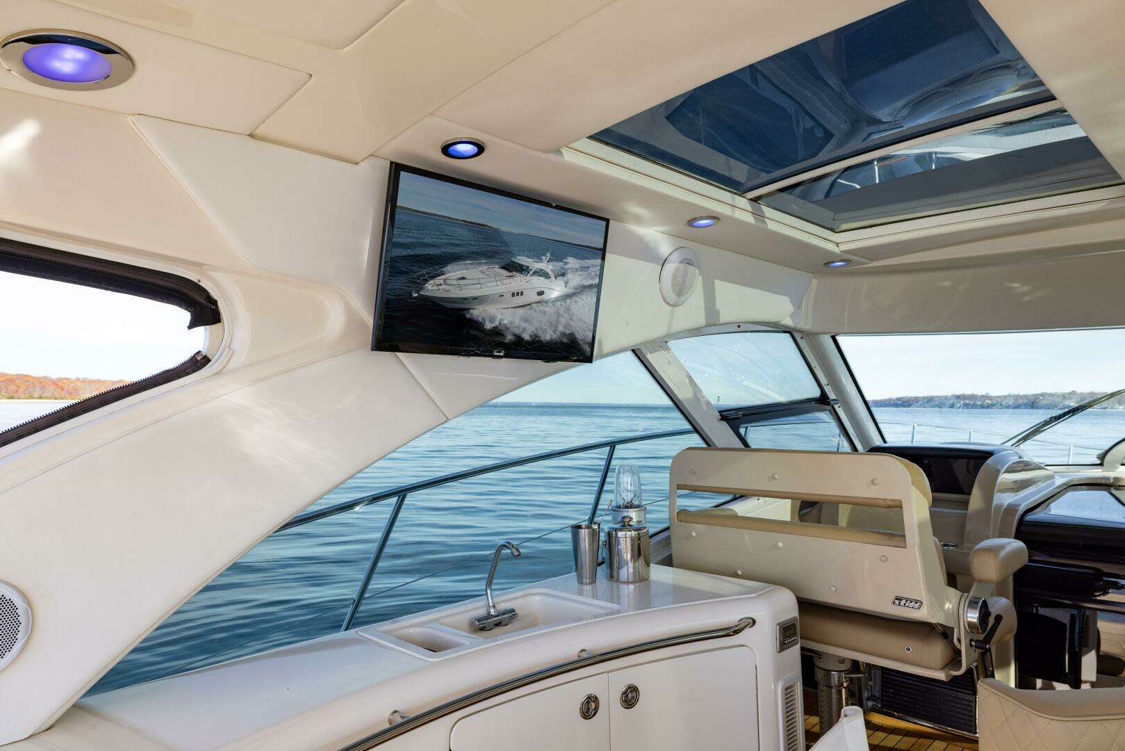 2008 Sea Ray Sundancer - Image 35