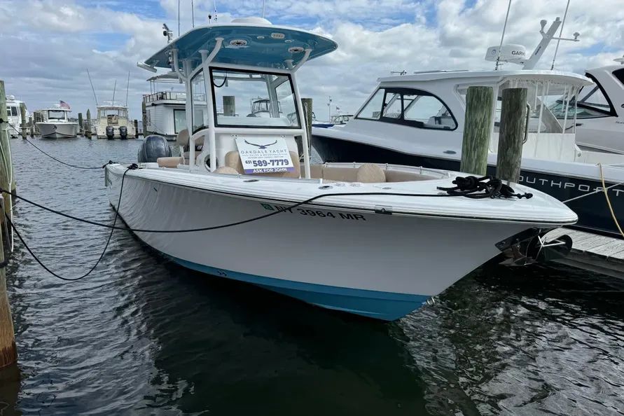2020 Sportsman Open 252 Center Console