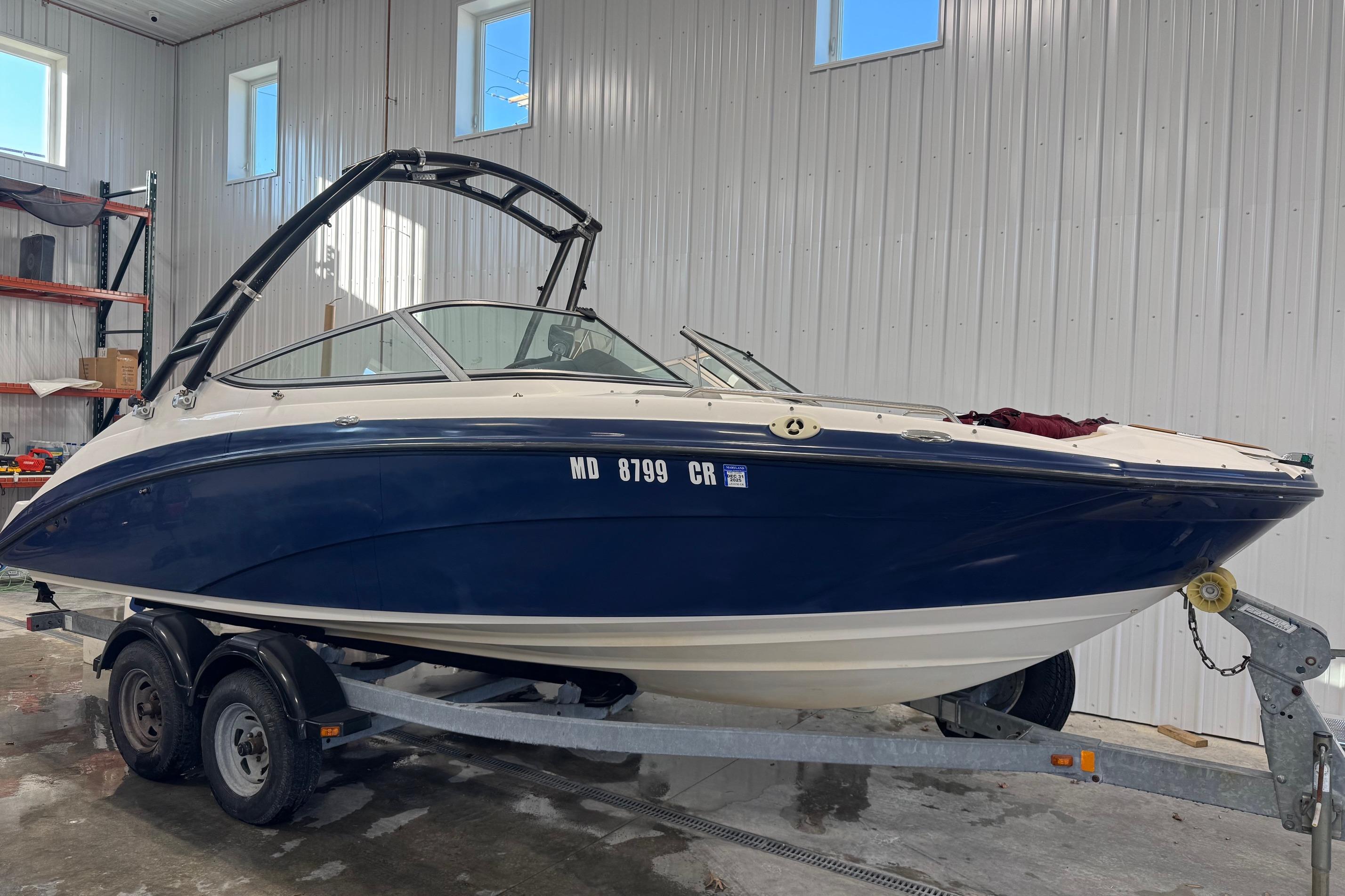2012 Yamaha Boats SX210