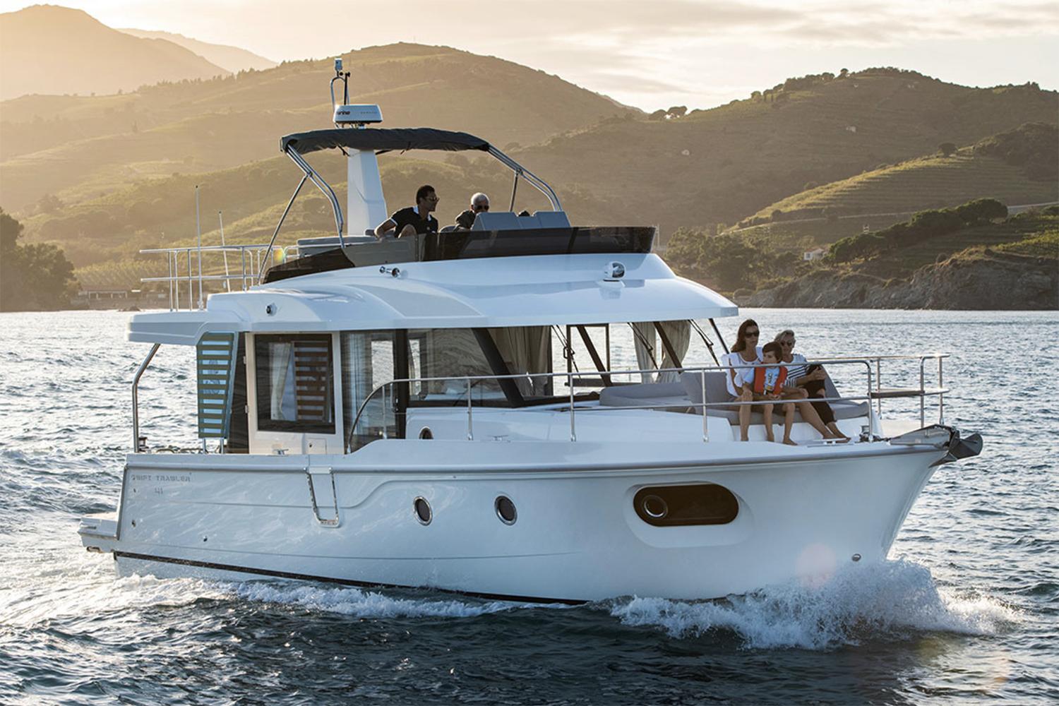 2026 Beneteau Swift Trawler 41 Fly