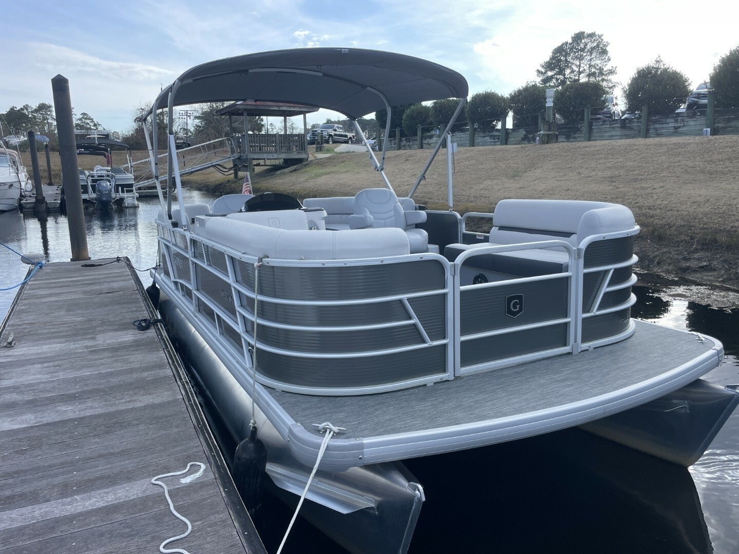 2023 Godfrey SW2086SB - Image 4