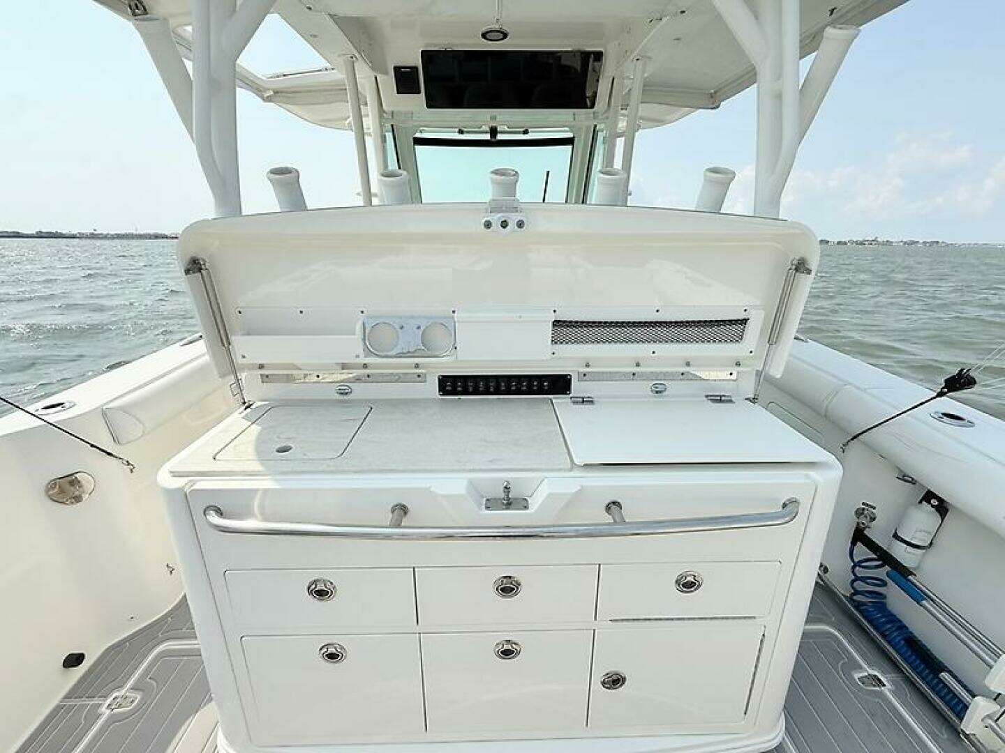 2014 Boston Whaler 350 Outrage - Image 45
