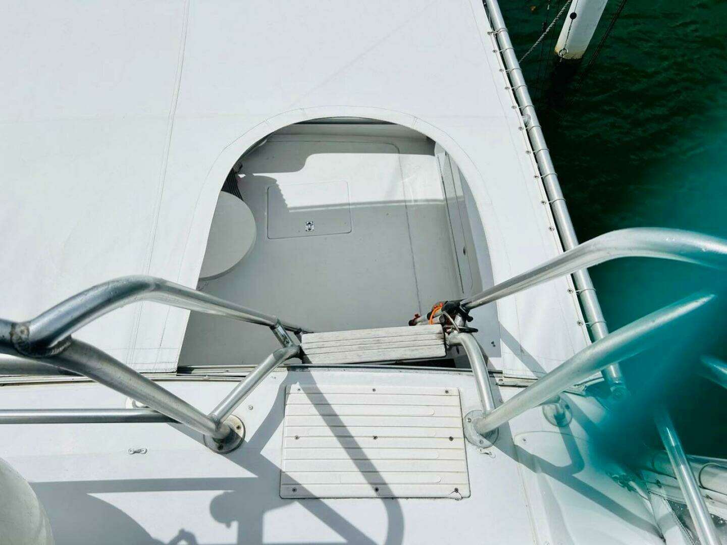 1988 Bertram 54' - Image 10