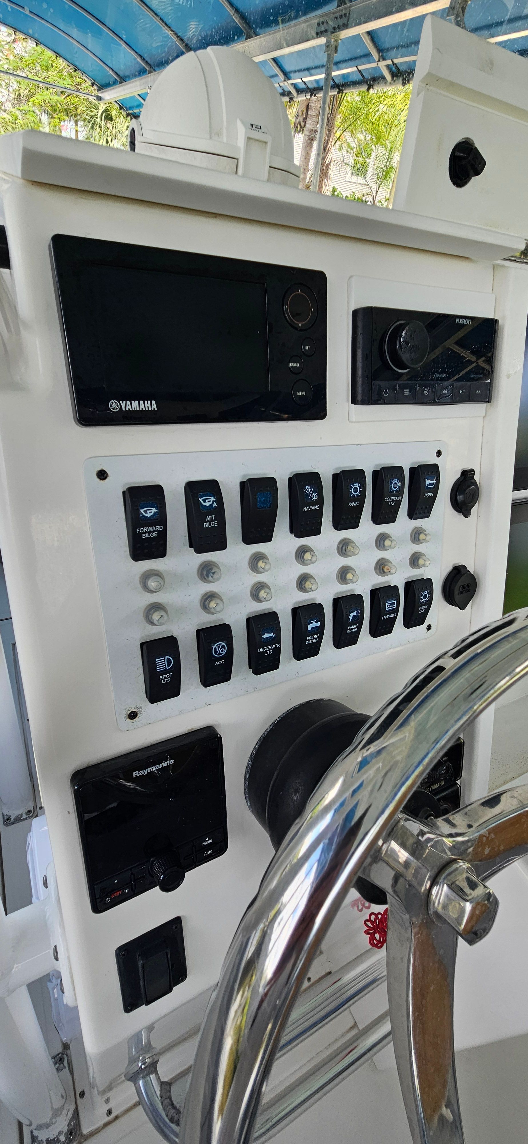 2016 Stamas 317 Tarpon - 15
