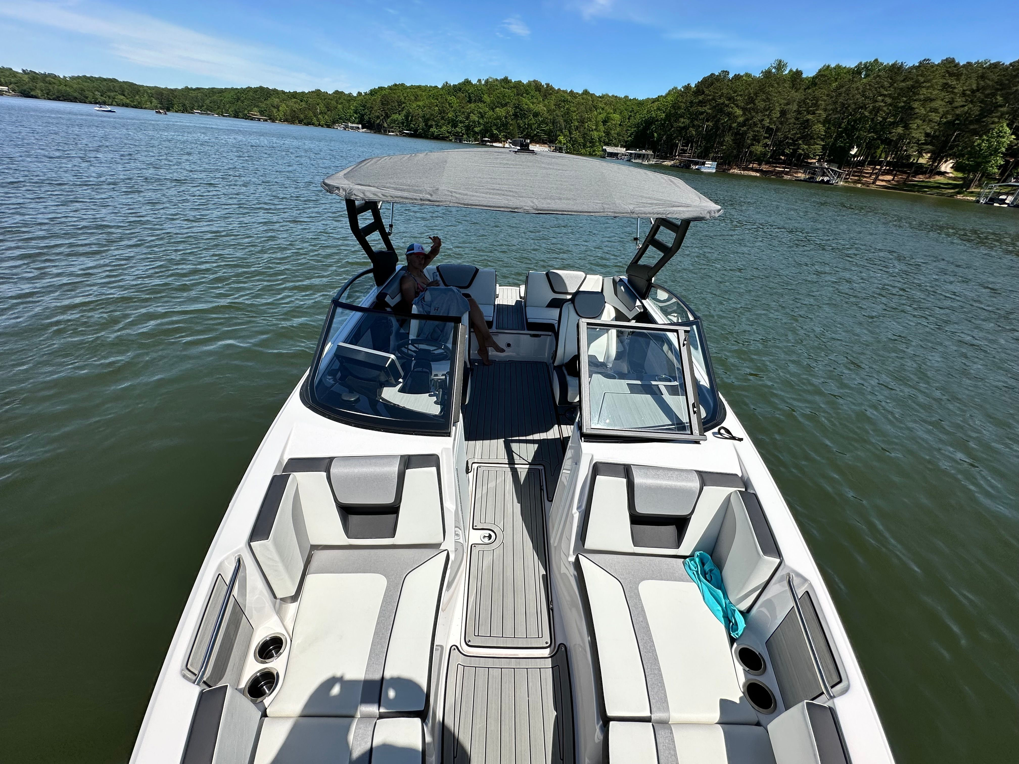 2025 Yamaha Boats 222SE - 6