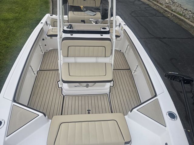 2022 Yamaha Boats 195 FSH Sport - 16