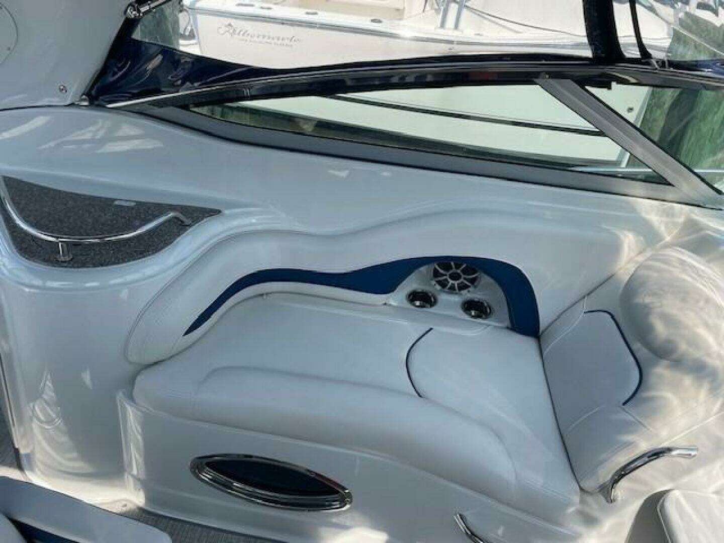 2023 Crownline — - Image 21
