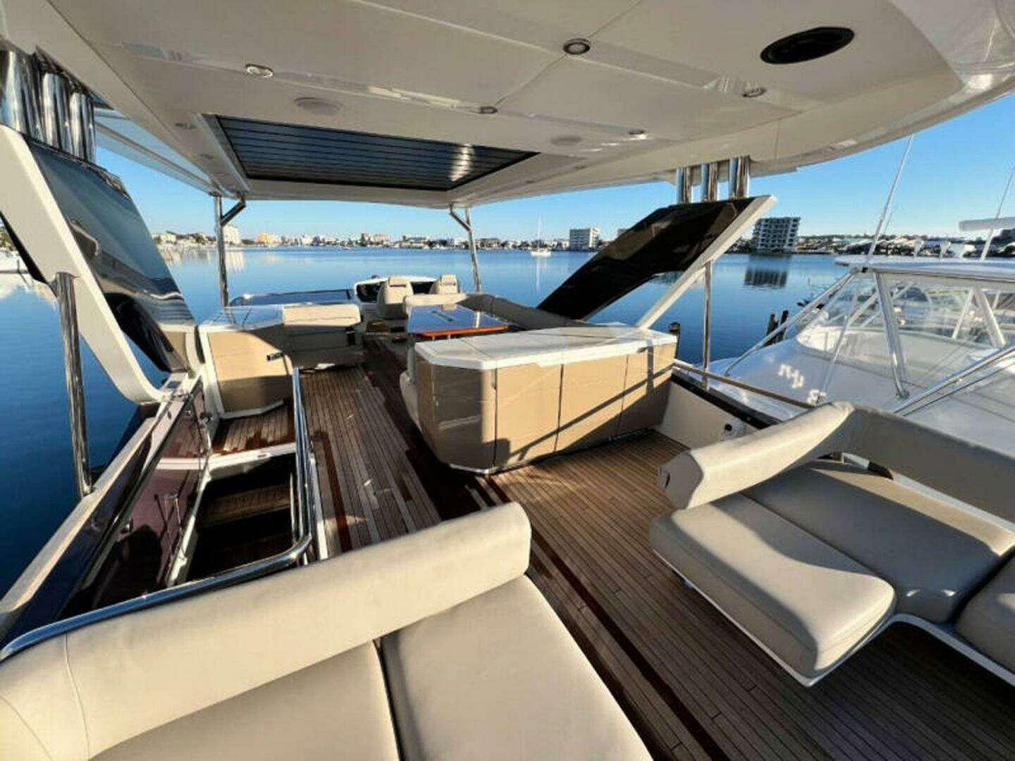 2020 Fairline Squadron - Image 66