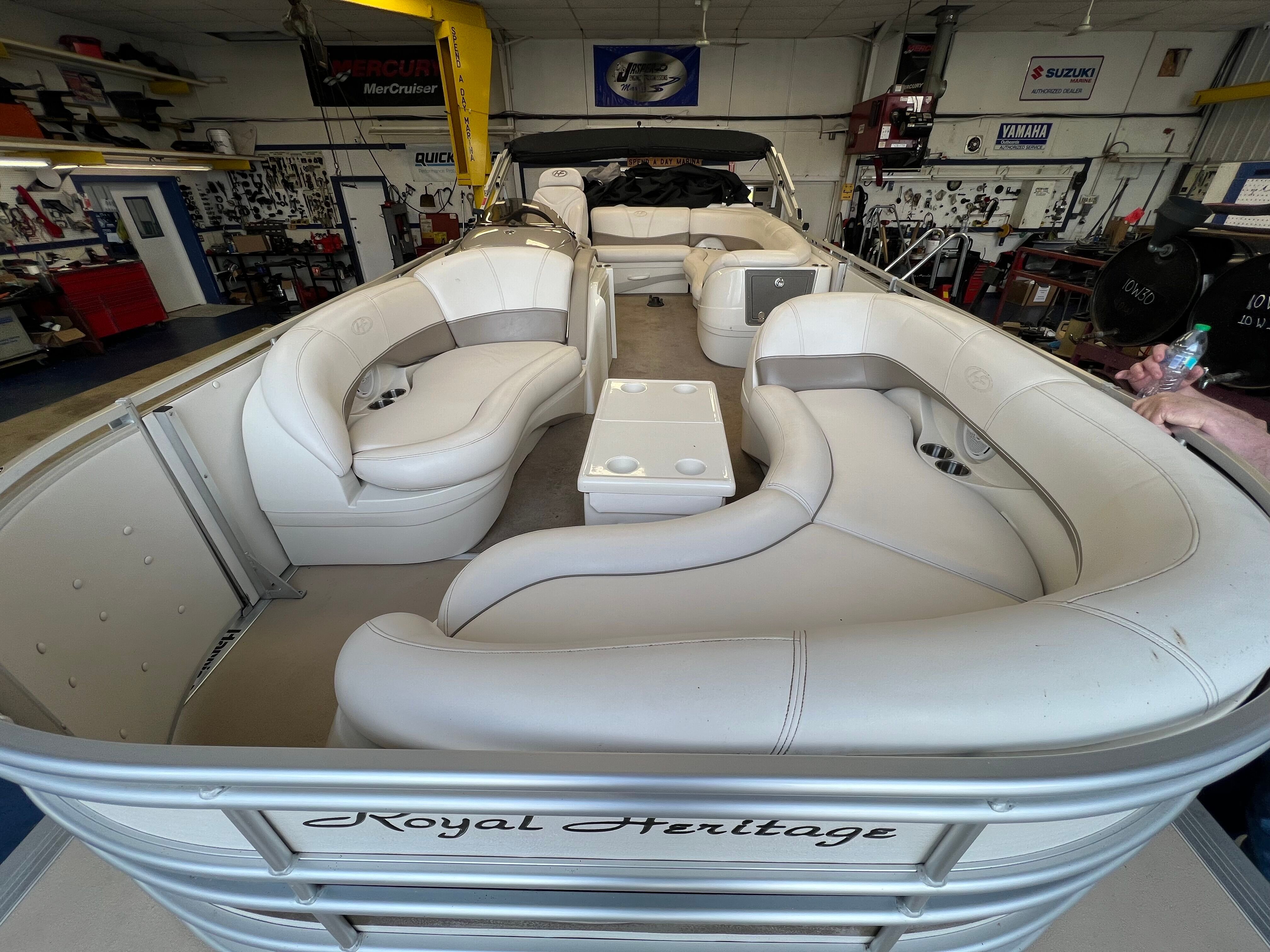 2007 HARRIS 230 ROYAL HERITAGE - Image 16
