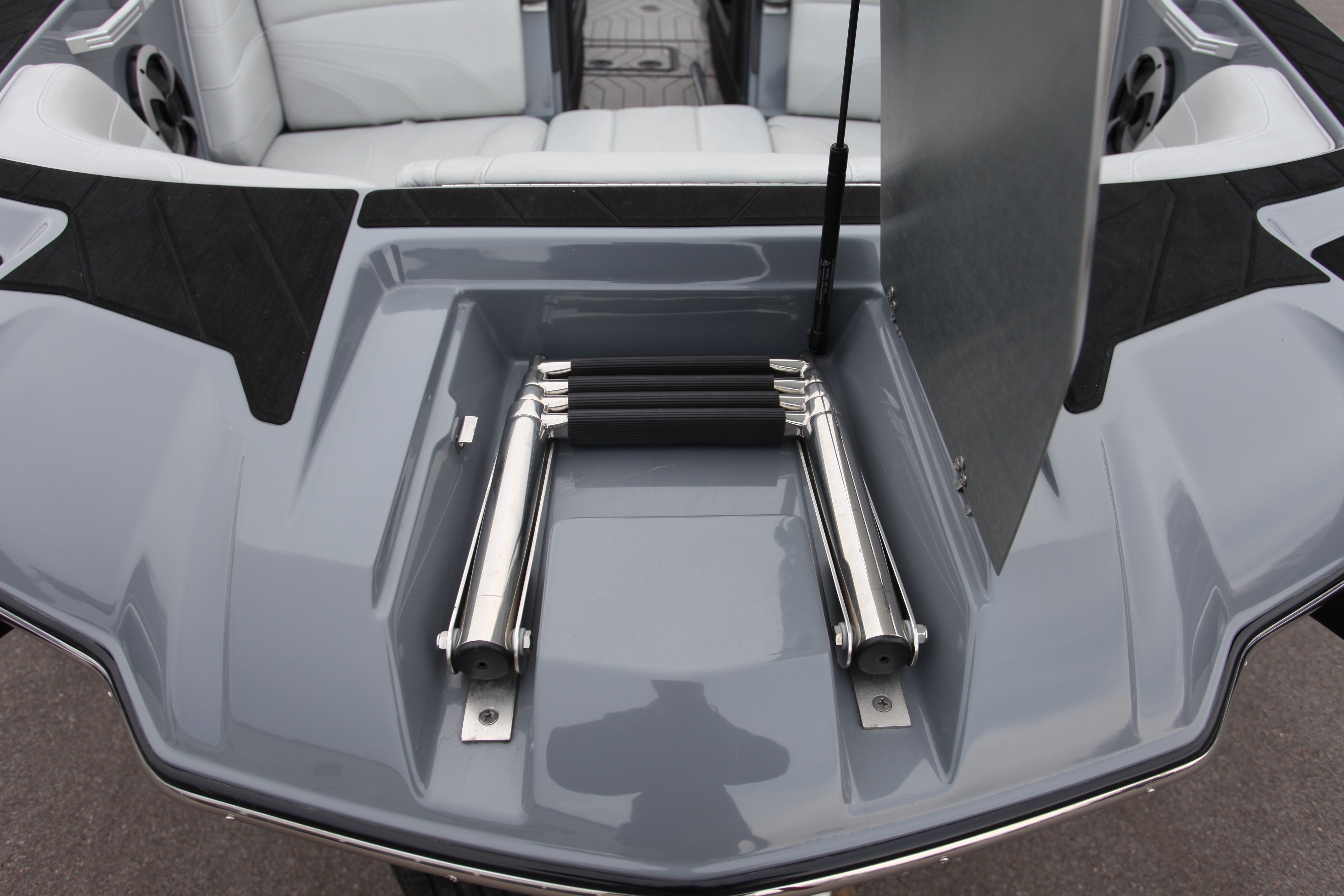 2019 Malibu Wakesetter 22 MXZ - 3