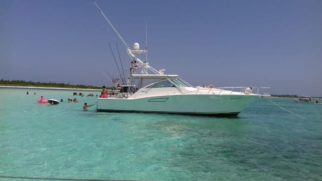 2003 Cabo 45