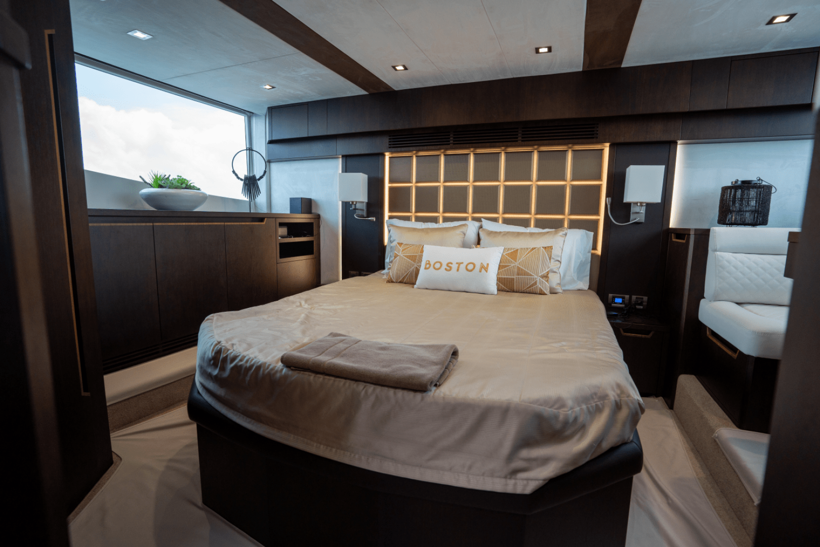 2020 Galeon 500 Fly - Image 25