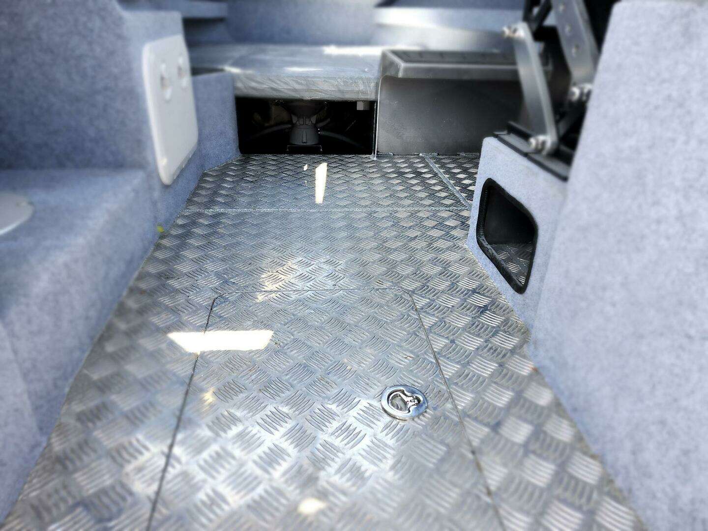 2024 Aluminum Cruiser Profisher 750 - Image 35