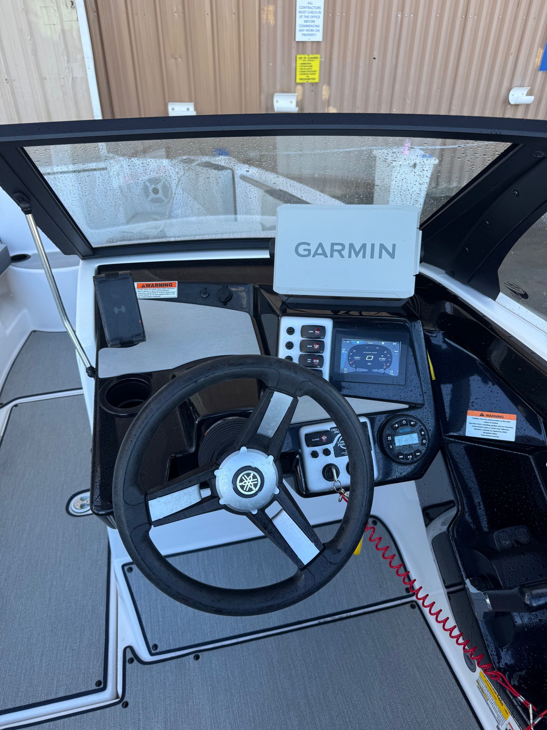2023 Yamaha Boats AR220 - 6