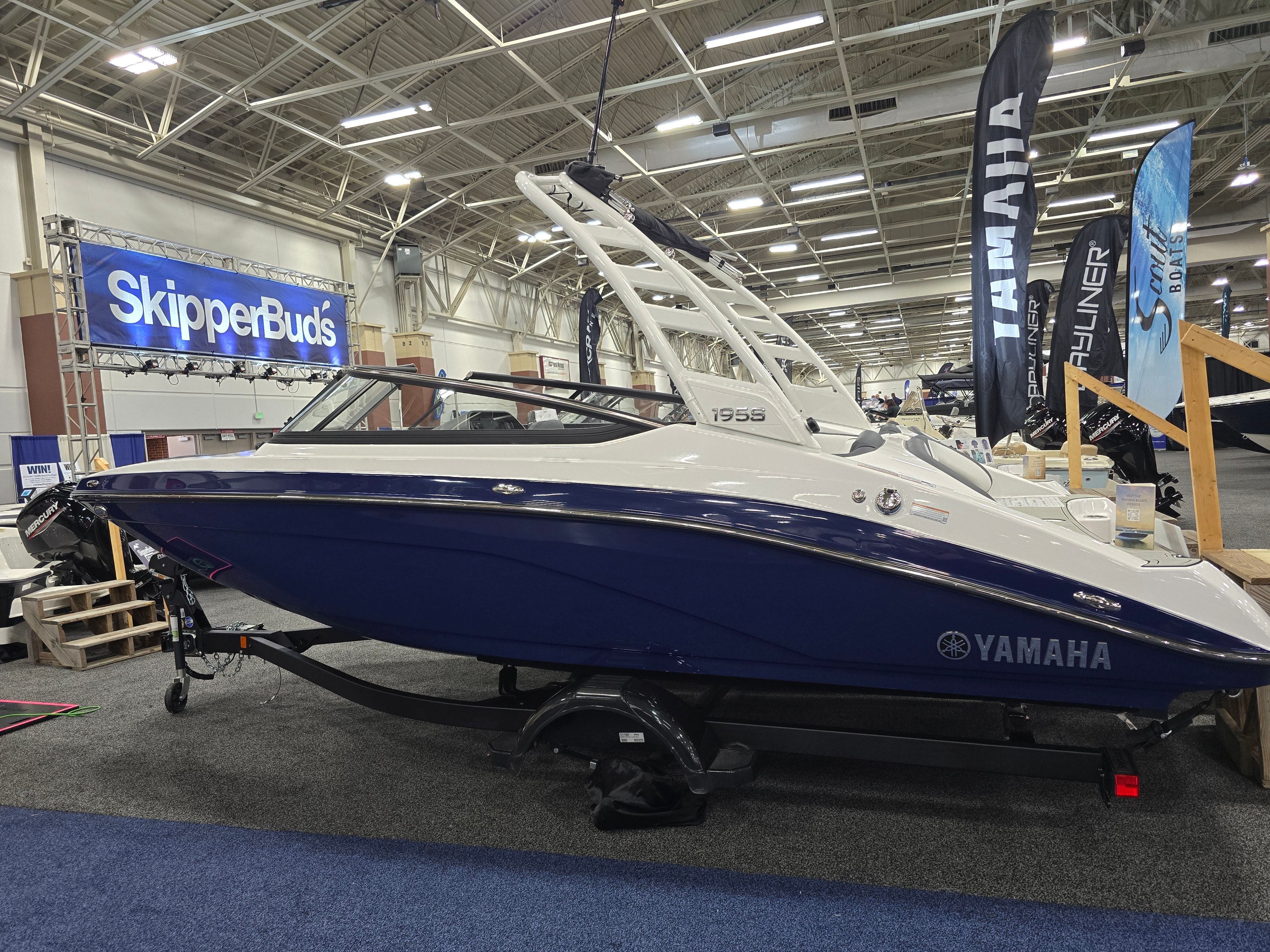 2026 Yamaha Boats 195S