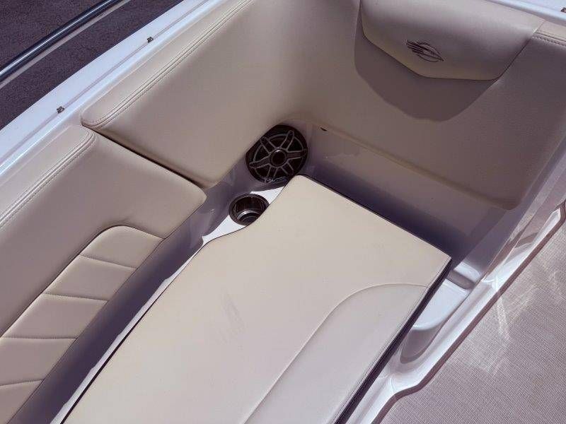 2020 Chaparral 237 SSX - 22