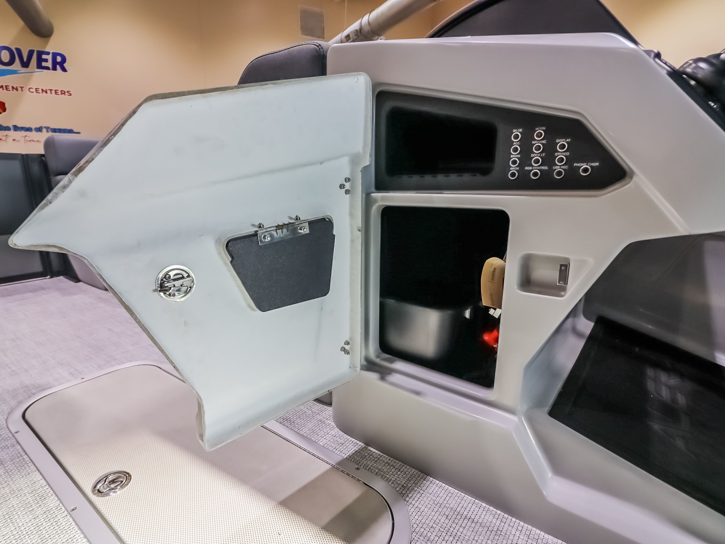 2026 Alera Model M - 22