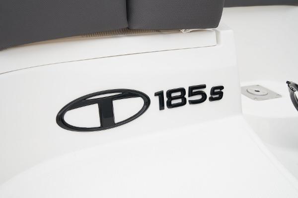 2025 Tahoe 185 S - 70