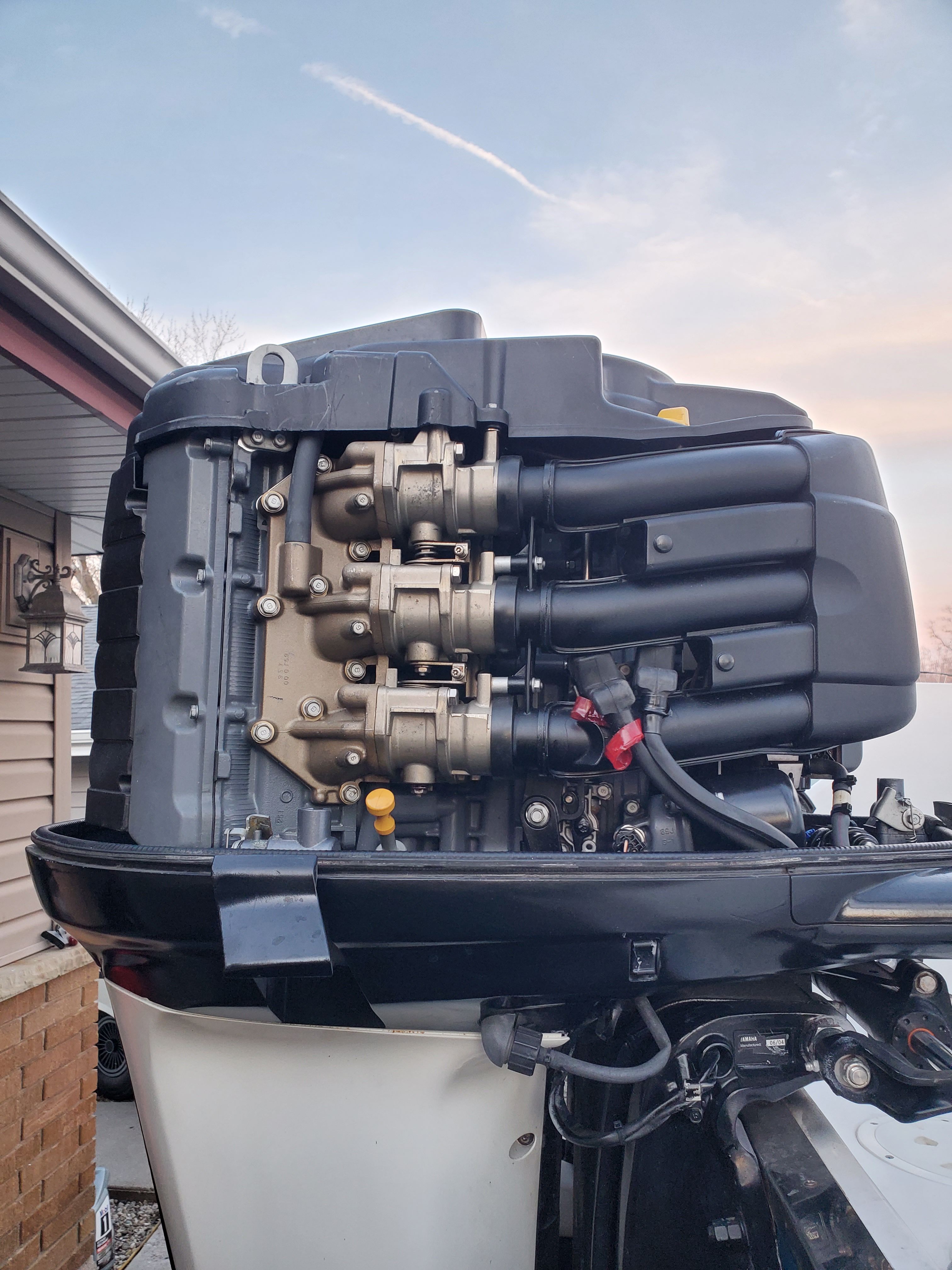 Outboard motor of a 2005 Robalo R265 Walkaround boat.