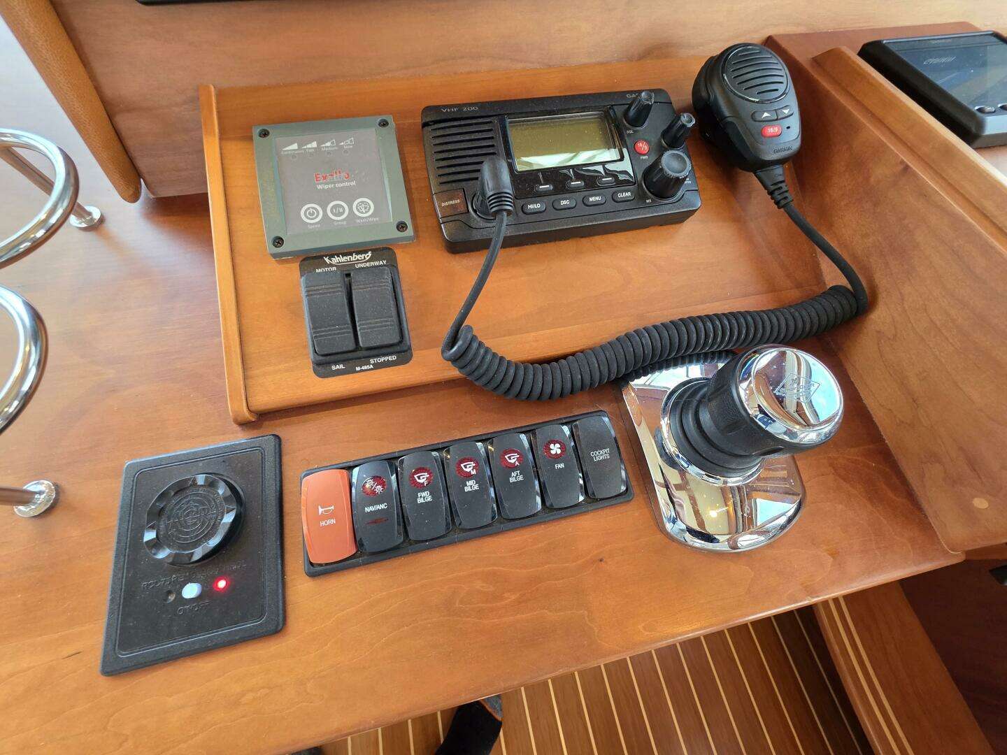 2017 Sabre 42 Salon Express - Image 18