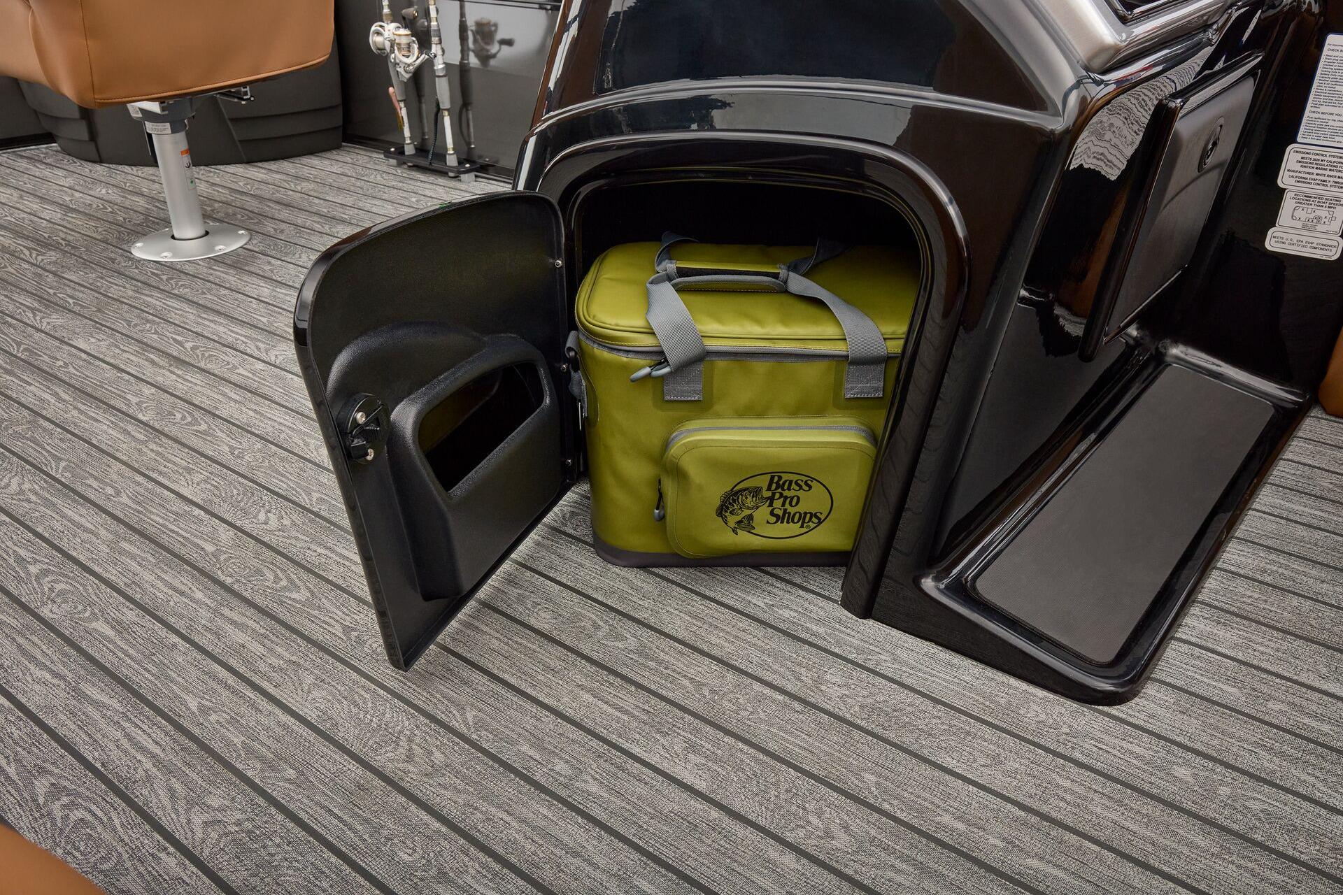 2026 Ranger 220F - 29