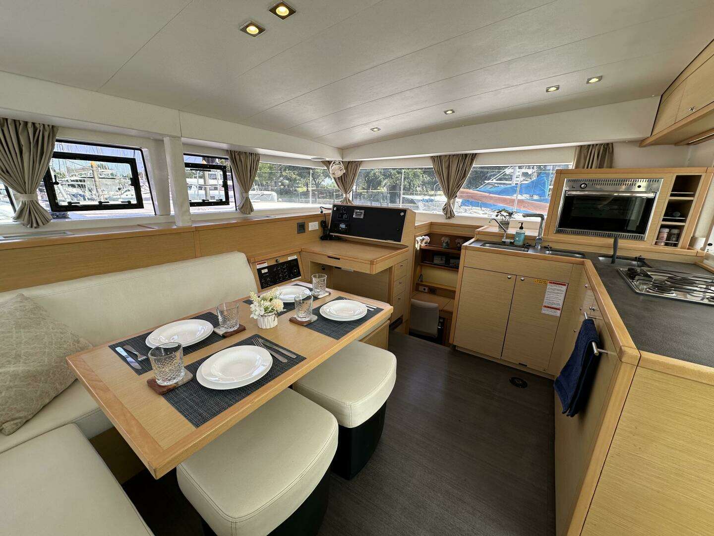 2016 Lagoon 400 S2 - Image 46