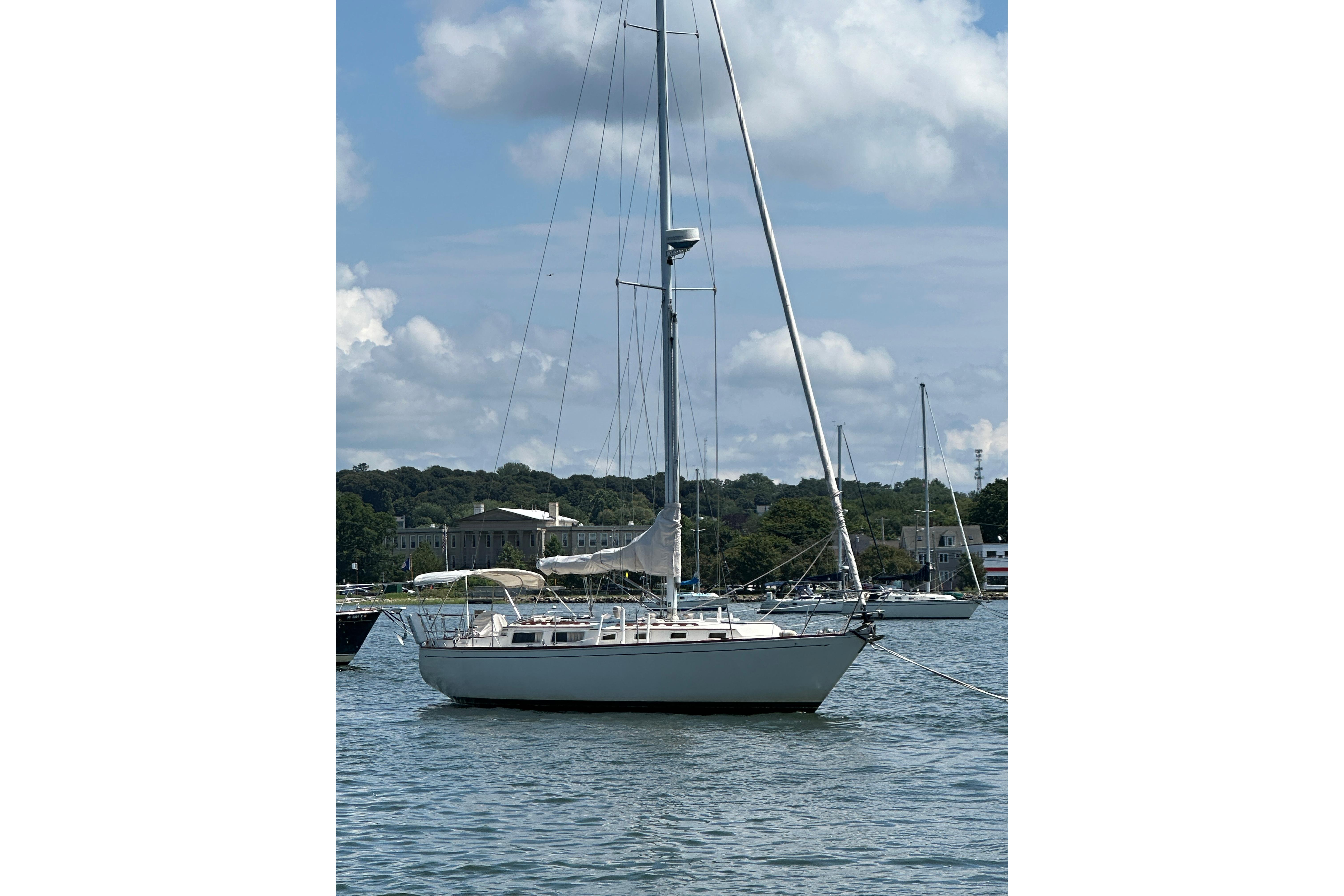 1984 Sabre 38