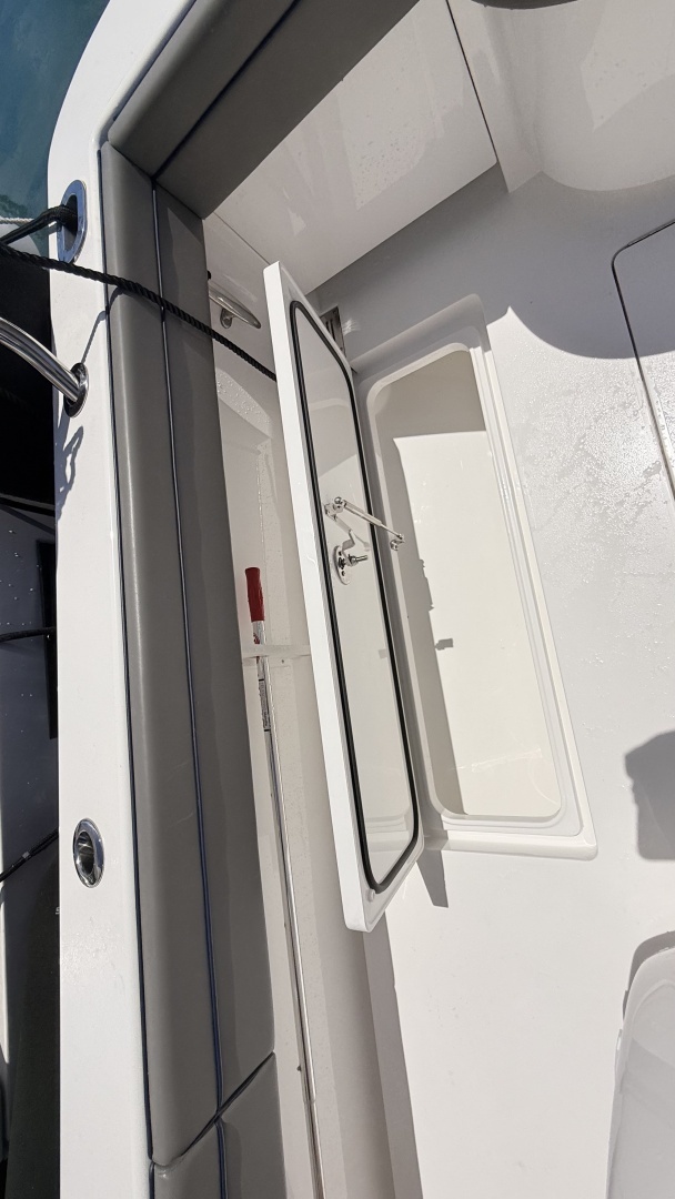 2026 Valhalla Boatworks V33 - Image 19