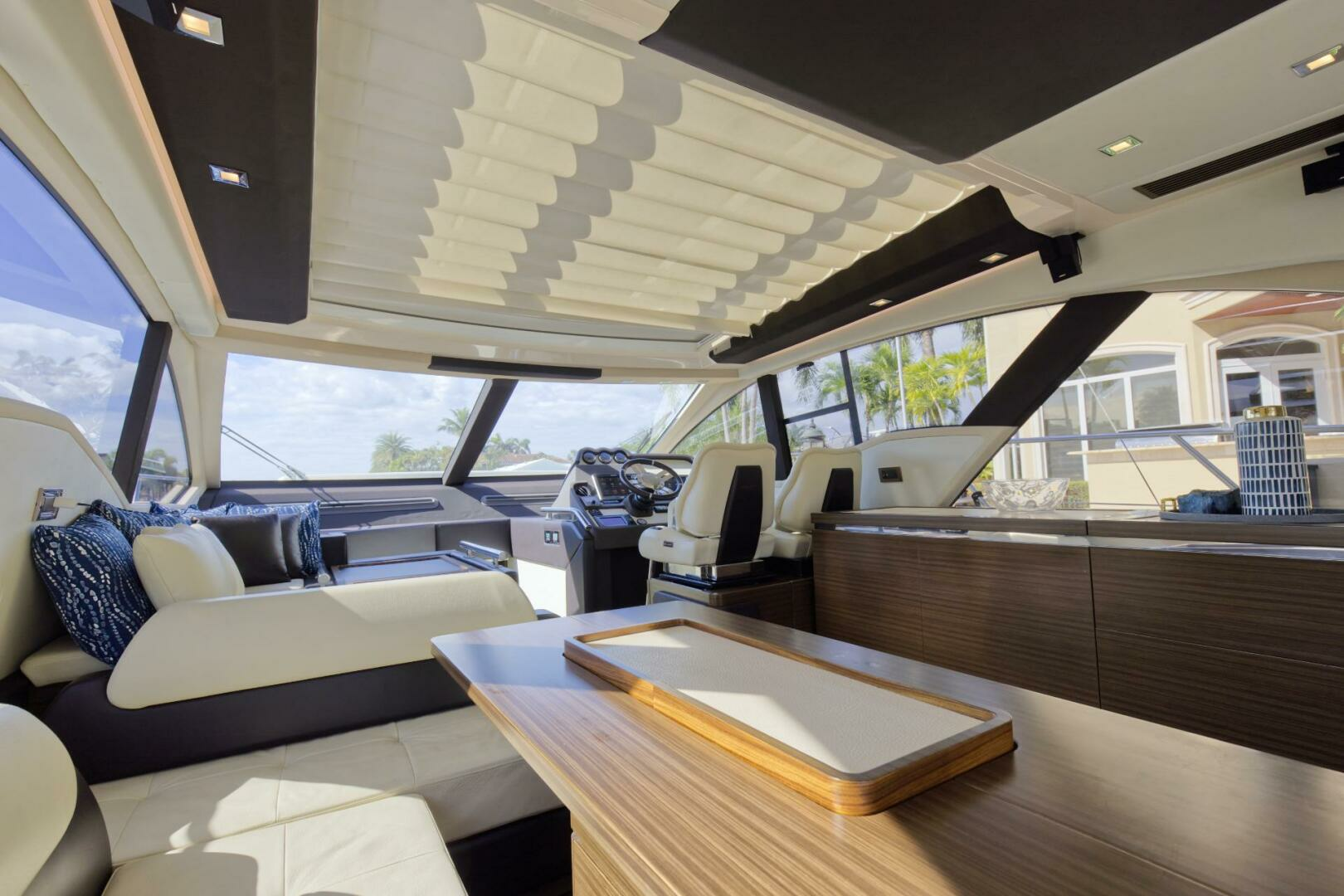 2013 Azimut 55S - Image 18