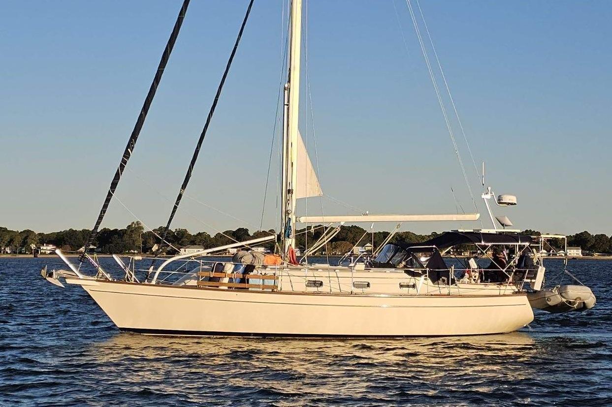 2001 Island Packet 380