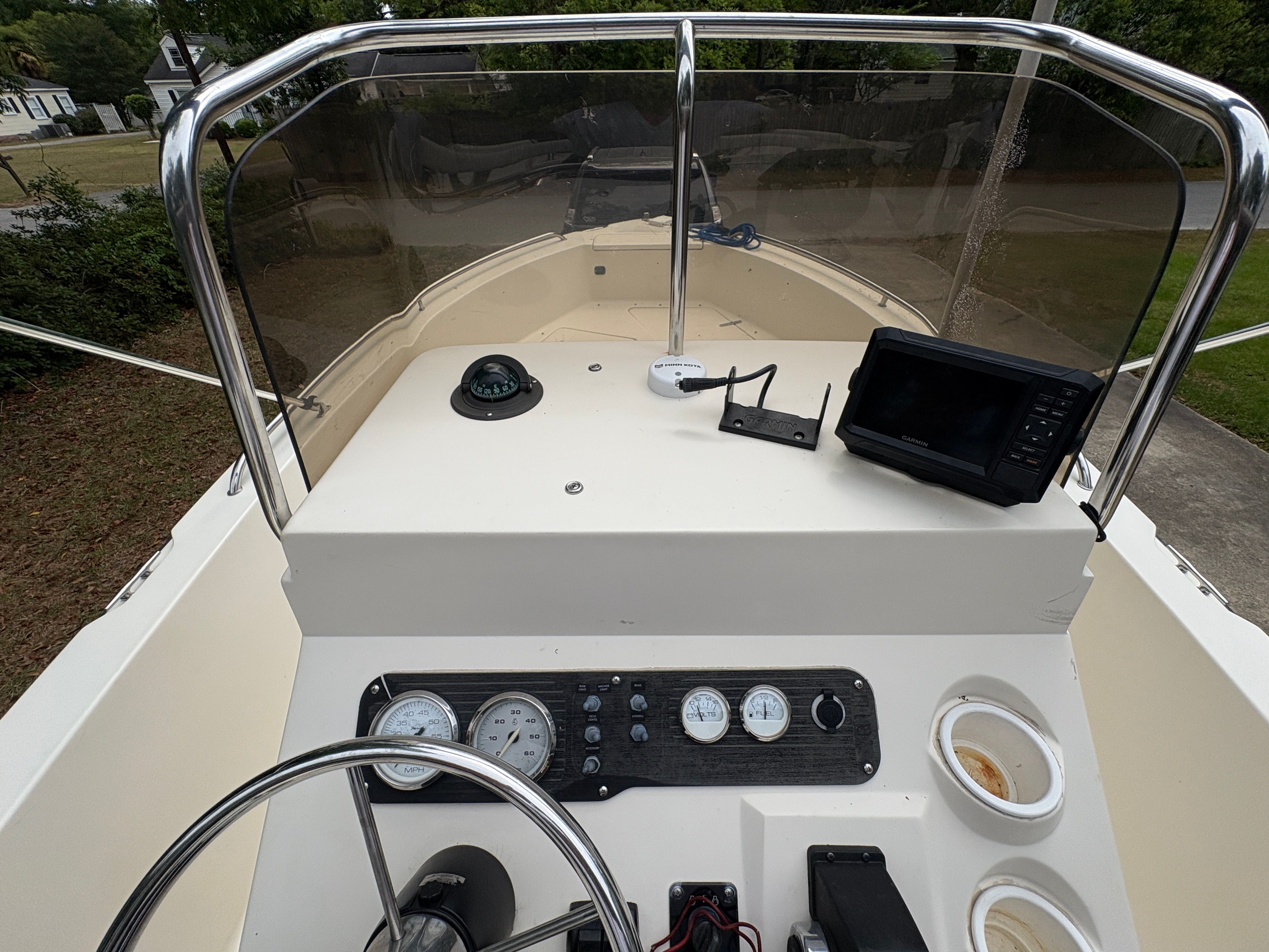 2002 Sea Hunt Tritan 202 - 11