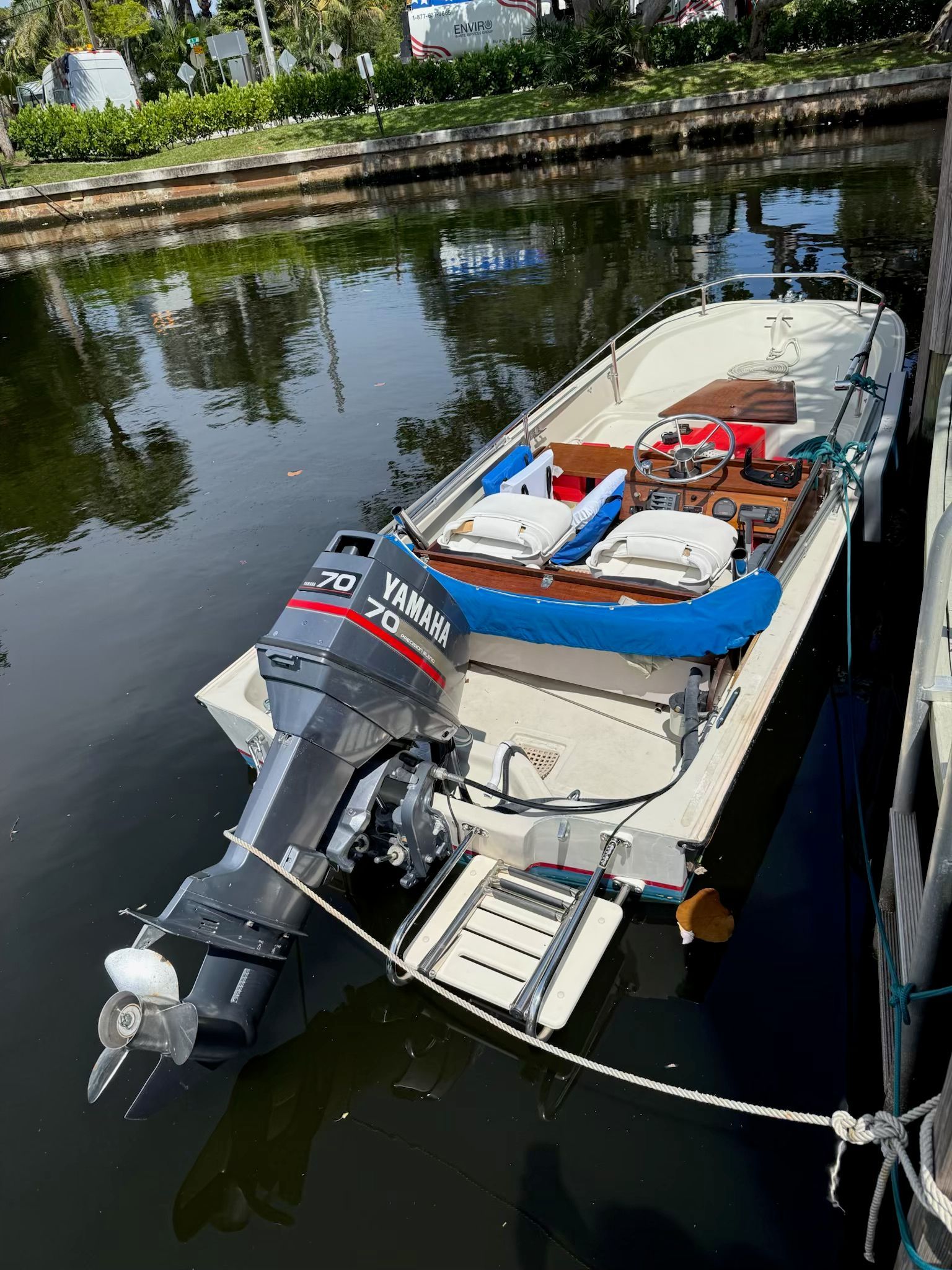 1983 Boston Whaler 15 Super Sport - 2