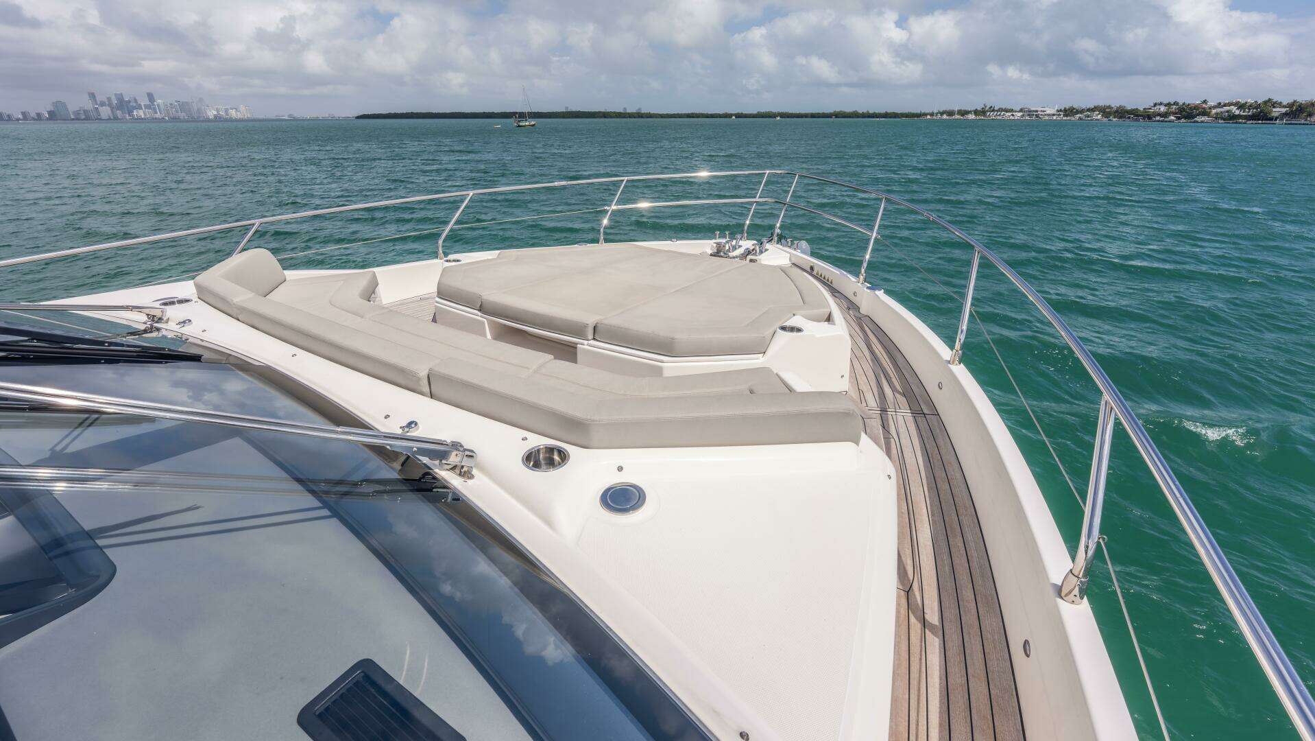 2019 Absolute 58 Fly - Image 51