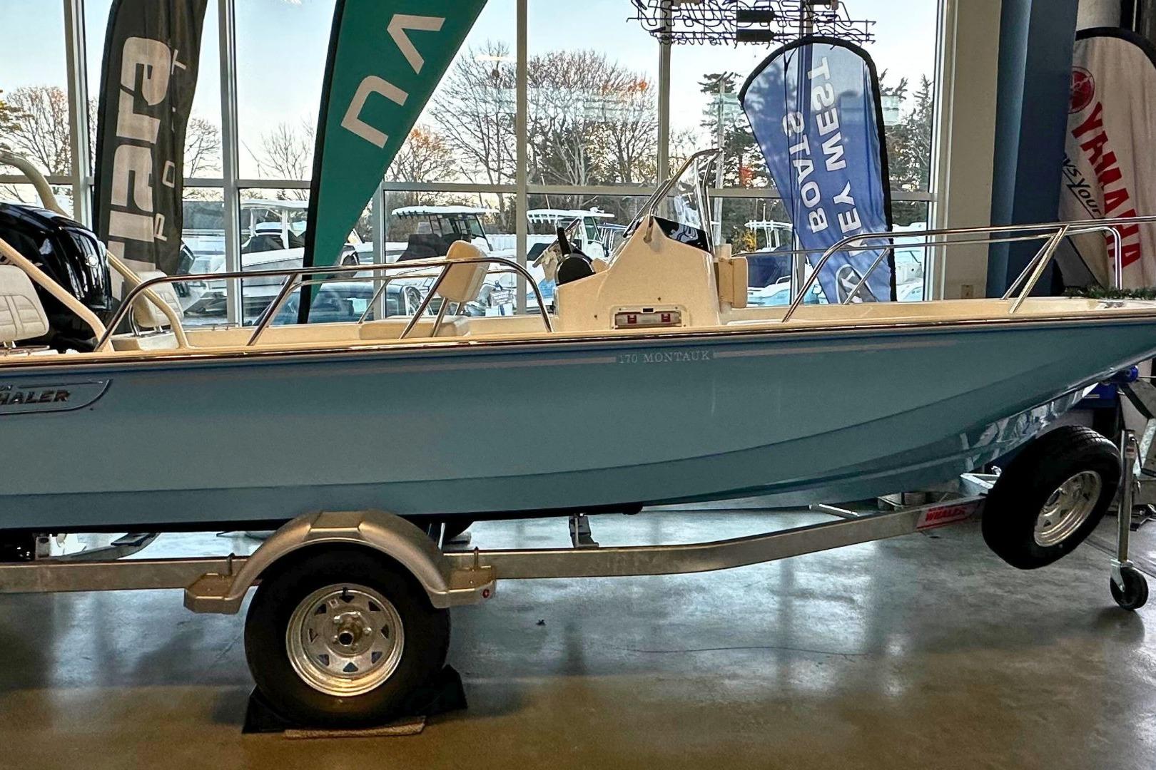 2026 Boston Whaler 170 Montauk